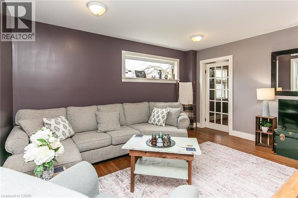 31 FRONT Street, St. Jacobs, Ontario, N0B2N0 — Photo 6