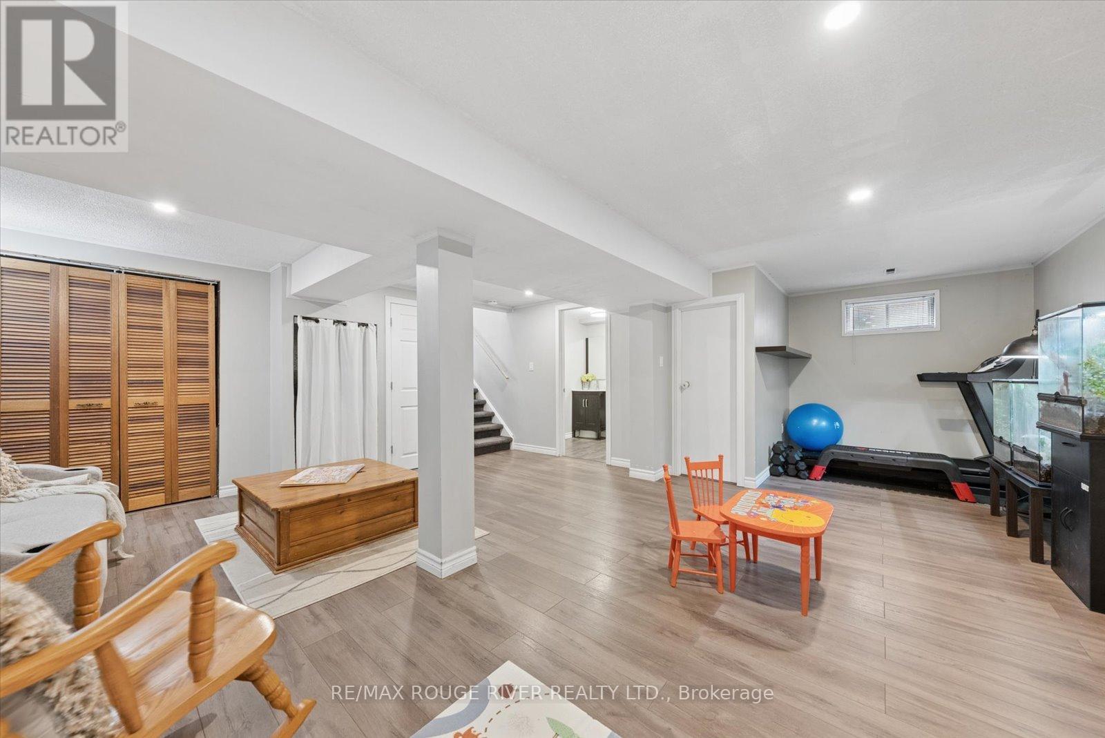 43 ORMOND DRIVE, Oshawa (Samac), Ontario, L1G7E3 — Photo 12