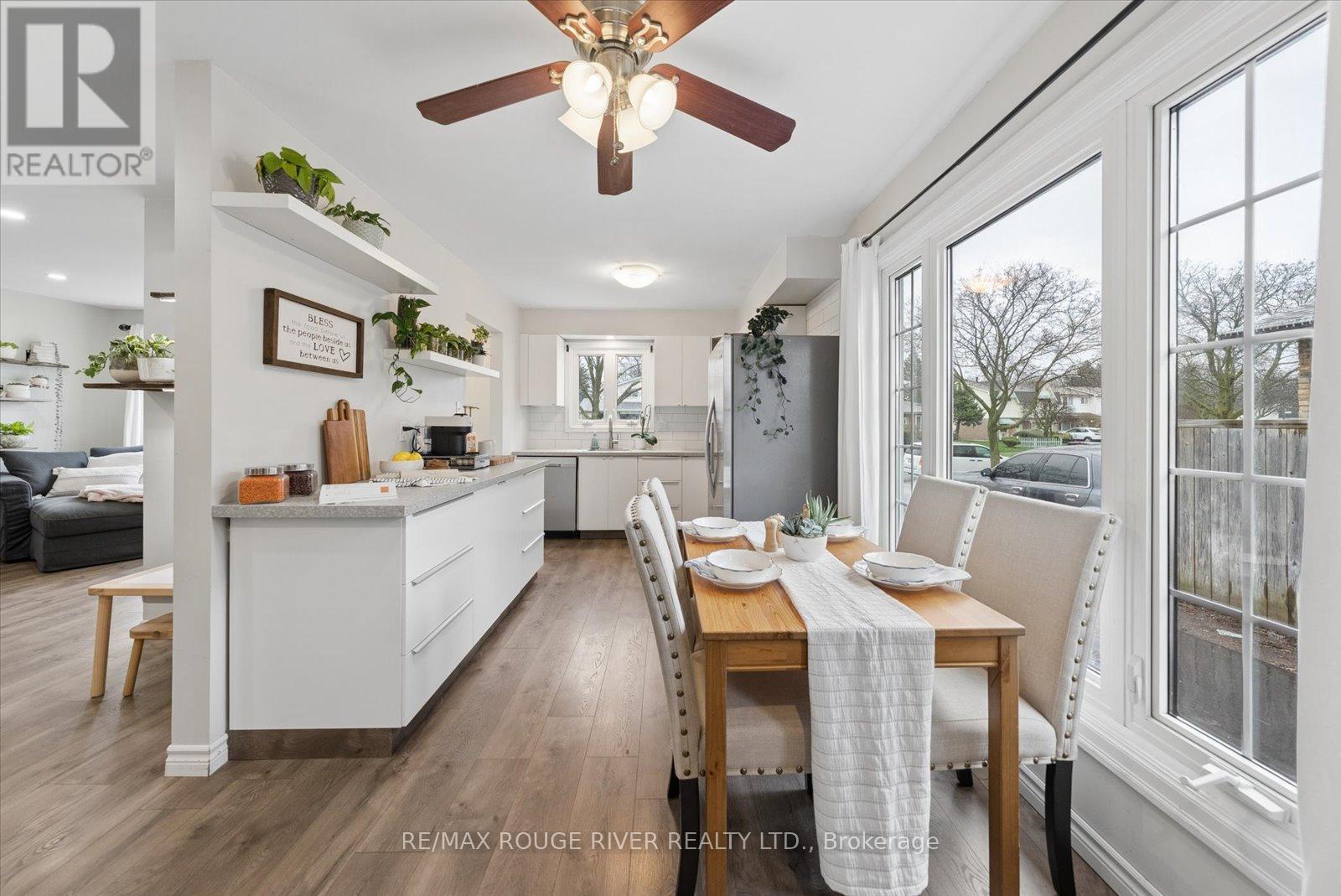 43 ORMOND DRIVE, Oshawa (Samac), Ontario, L1G7E3 — Photo 6