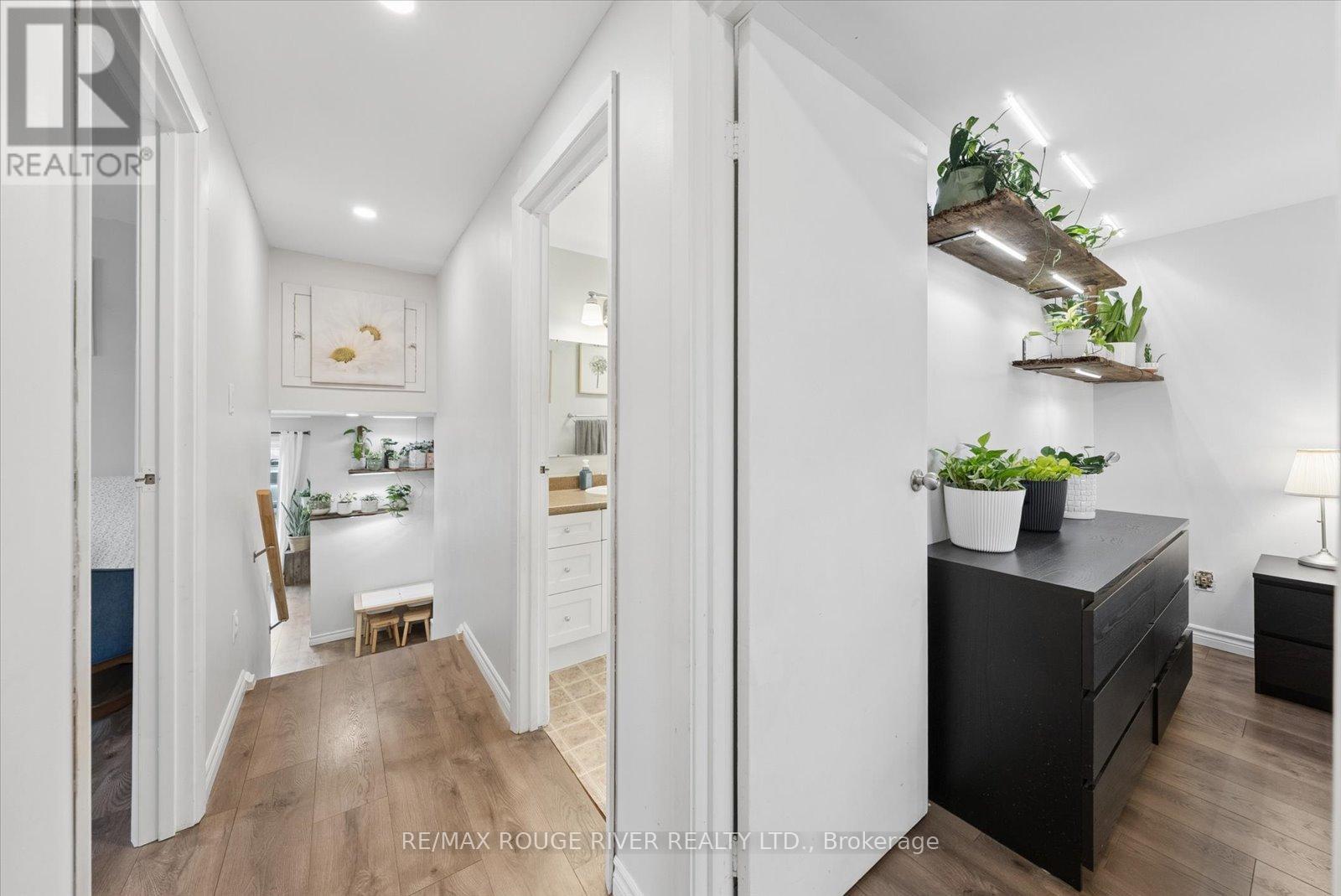 43 ORMOND DRIVE, Oshawa (Samac), Ontario, L1G7E3 — Photo 7