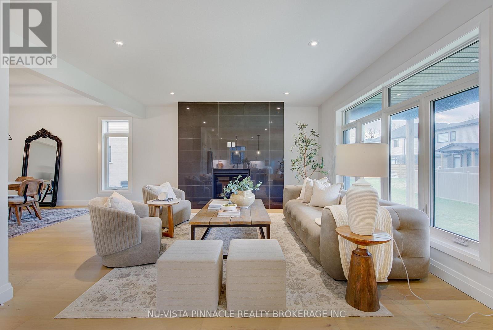 1685 BRAYFORD AVENUE, London South (South K), Ontario, N6K0H1 — Photo 14