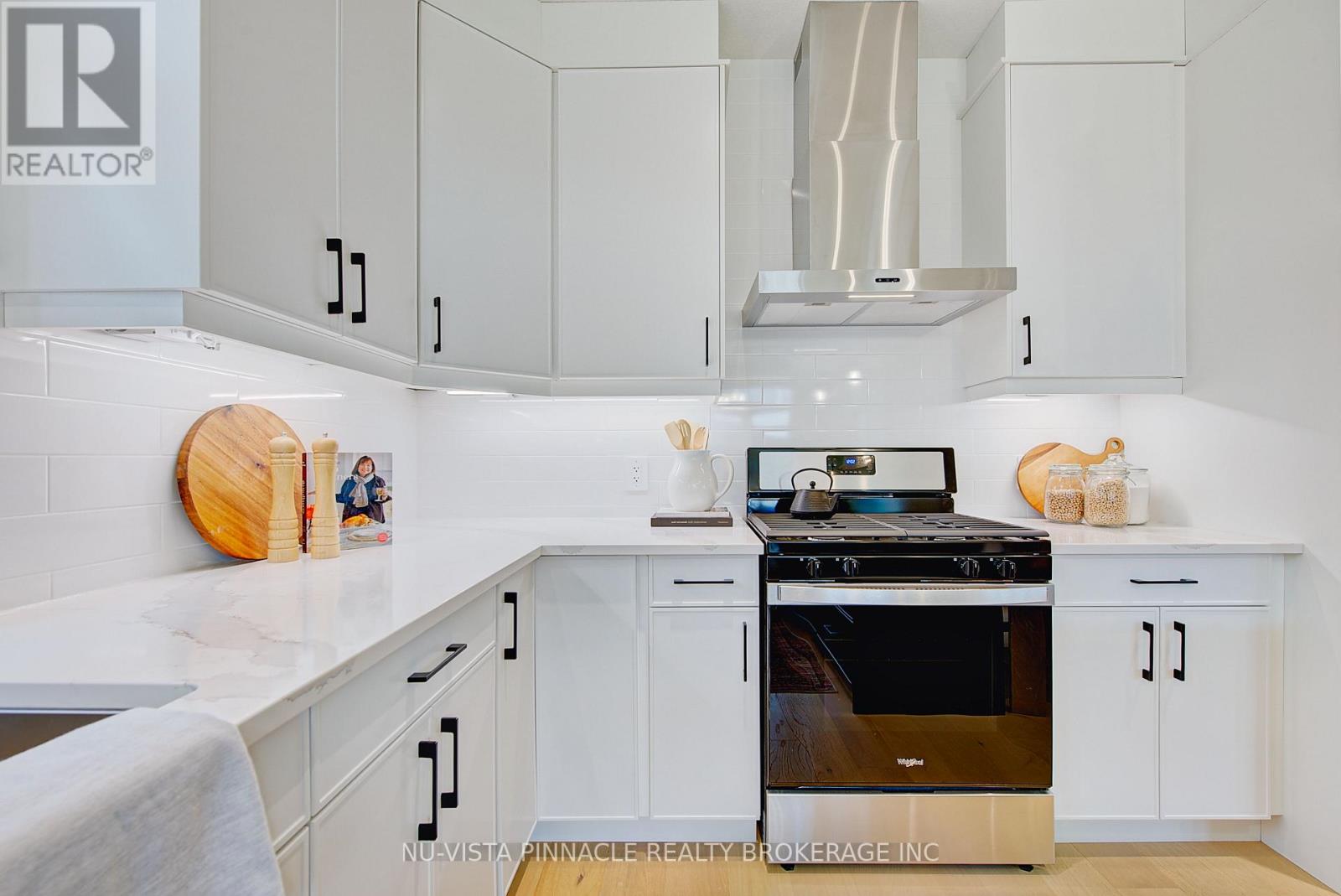 1685 BRAYFORD AVENUE, London South (South K), Ontario, N6K0H1 — Photo 9