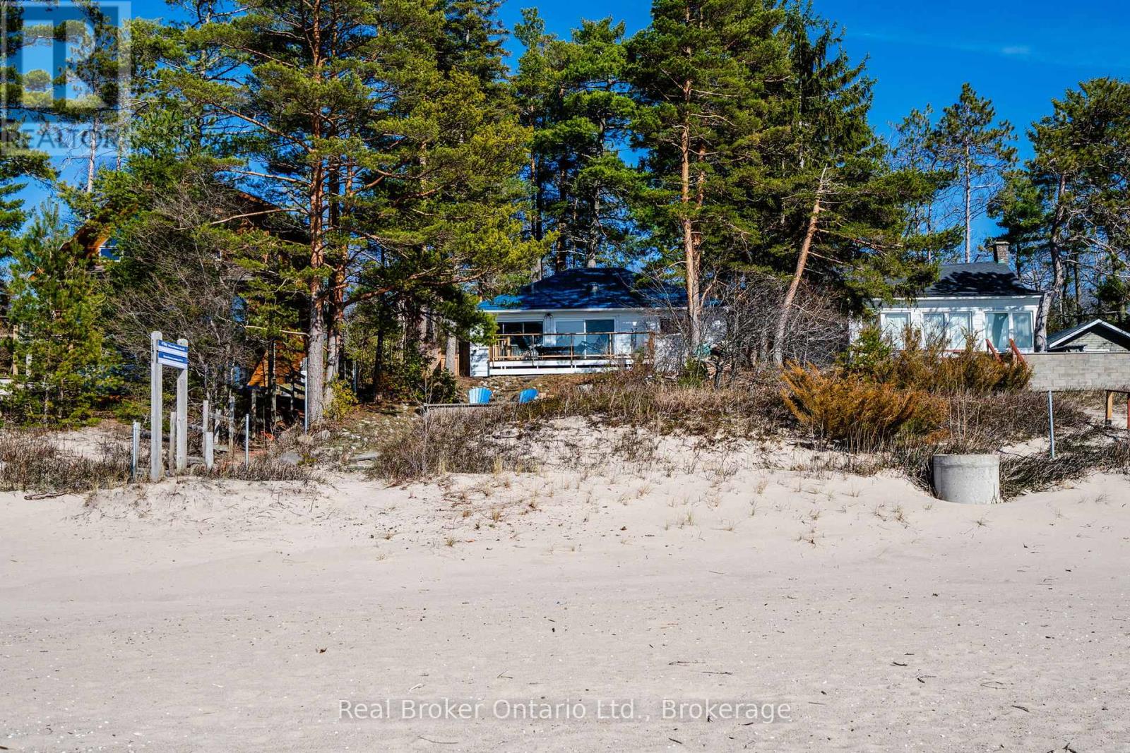 46 SAND ROAD, Tiny, Ontario, L0L2J0 — Photo 2