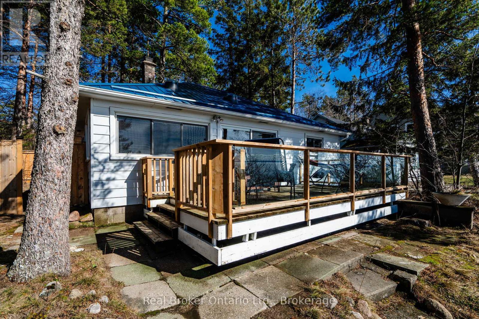 46 SAND ROAD, Tiny, Ontario, L0L2J0 — Photo 6