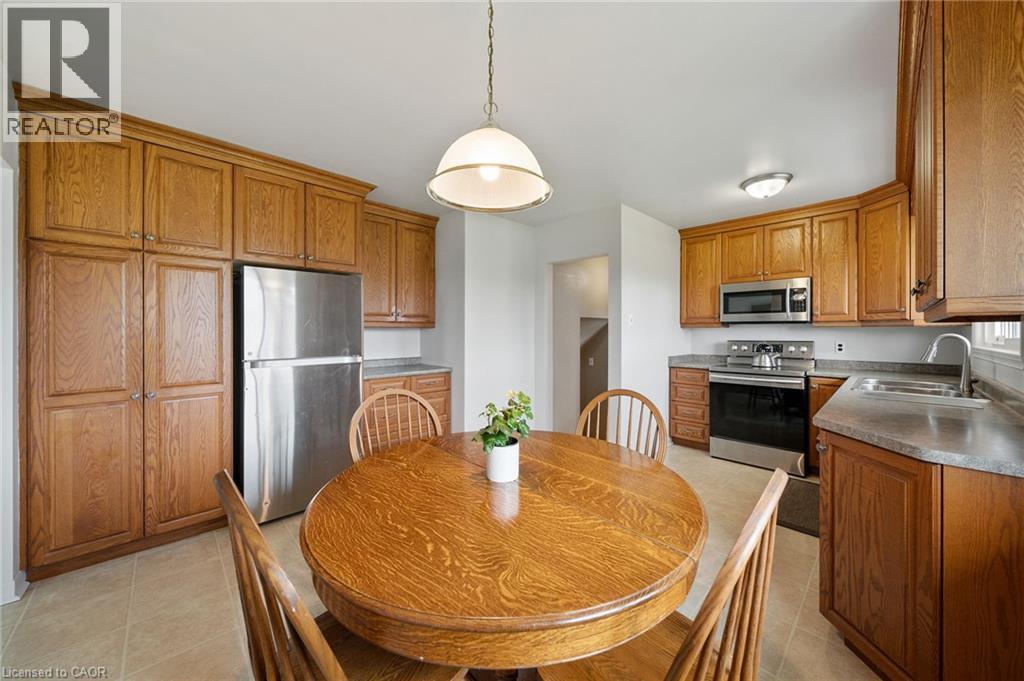 2223 HALL Road, Binbrook, Ontario, L0R1C0 — Photo 14