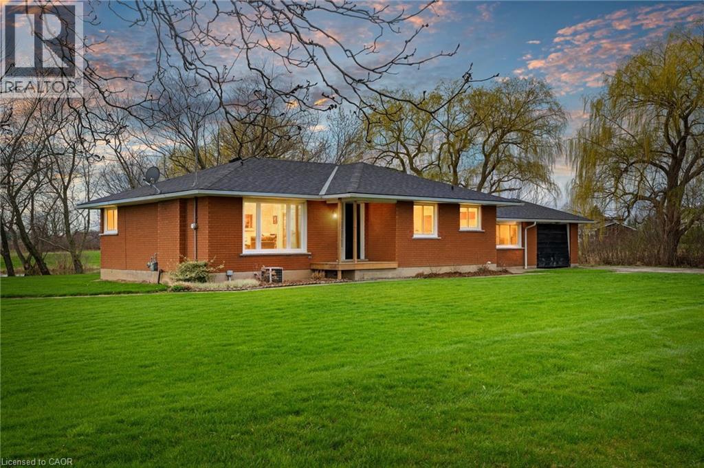 2223 HALL Road, Binbrook, Ontario, L0R1C0 — Photo 2