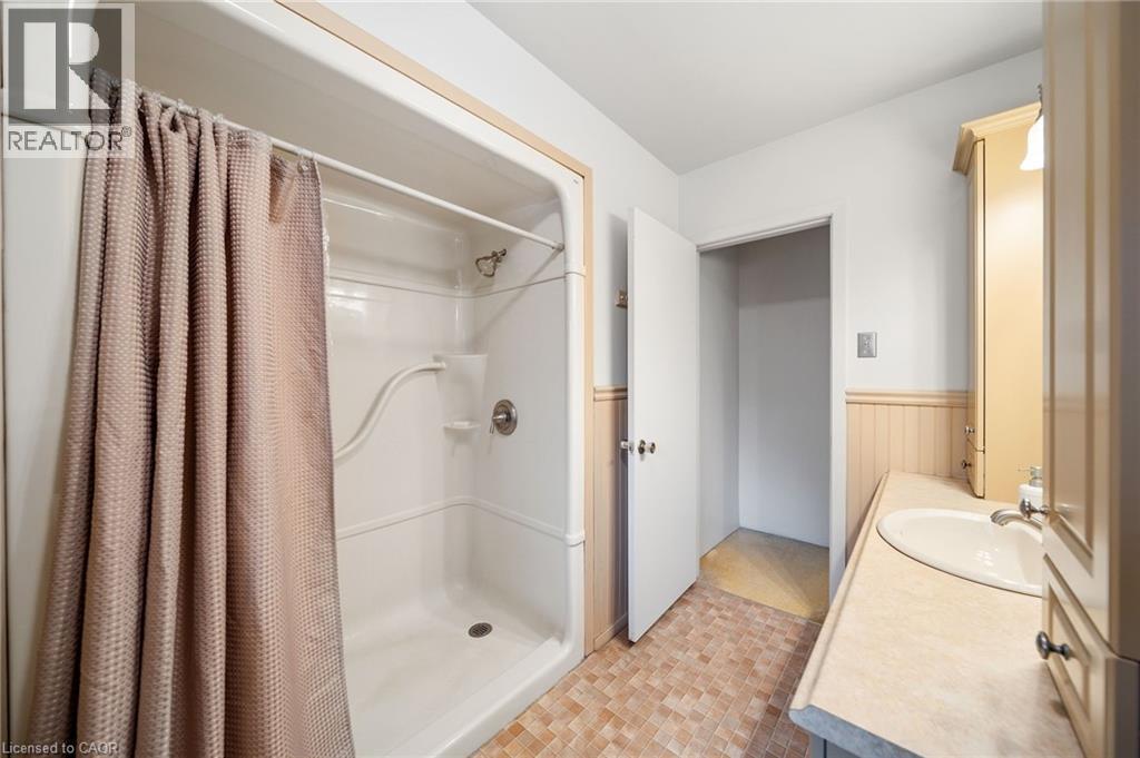 2223 HALL Road, Binbrook, Ontario, L0R1C0 — Photo 27