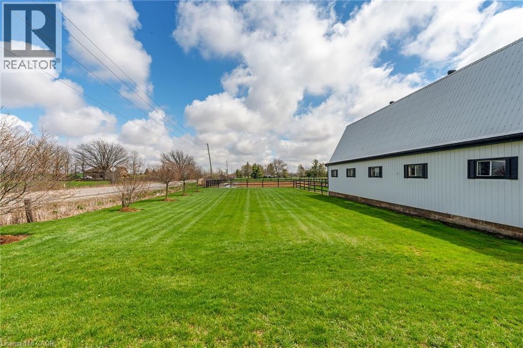 2223 HALL Road, Binbrook, Ontario, L0R1C0 — Photo 34