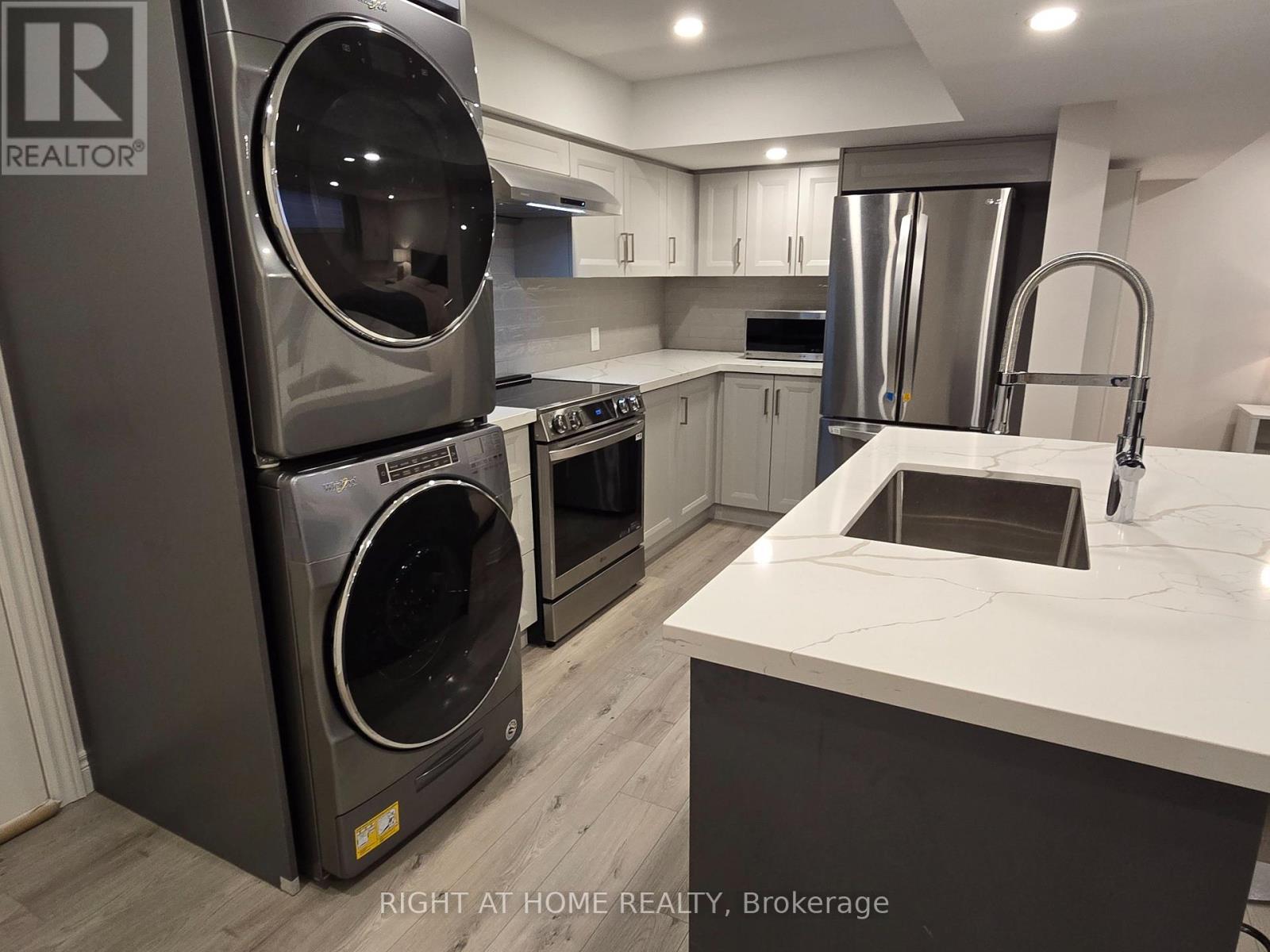 UNIT B - 17 OLSEN DRIVE, Toronto (Parkwoods-Donalda), Ontario, M3A3J1 — Photo 5