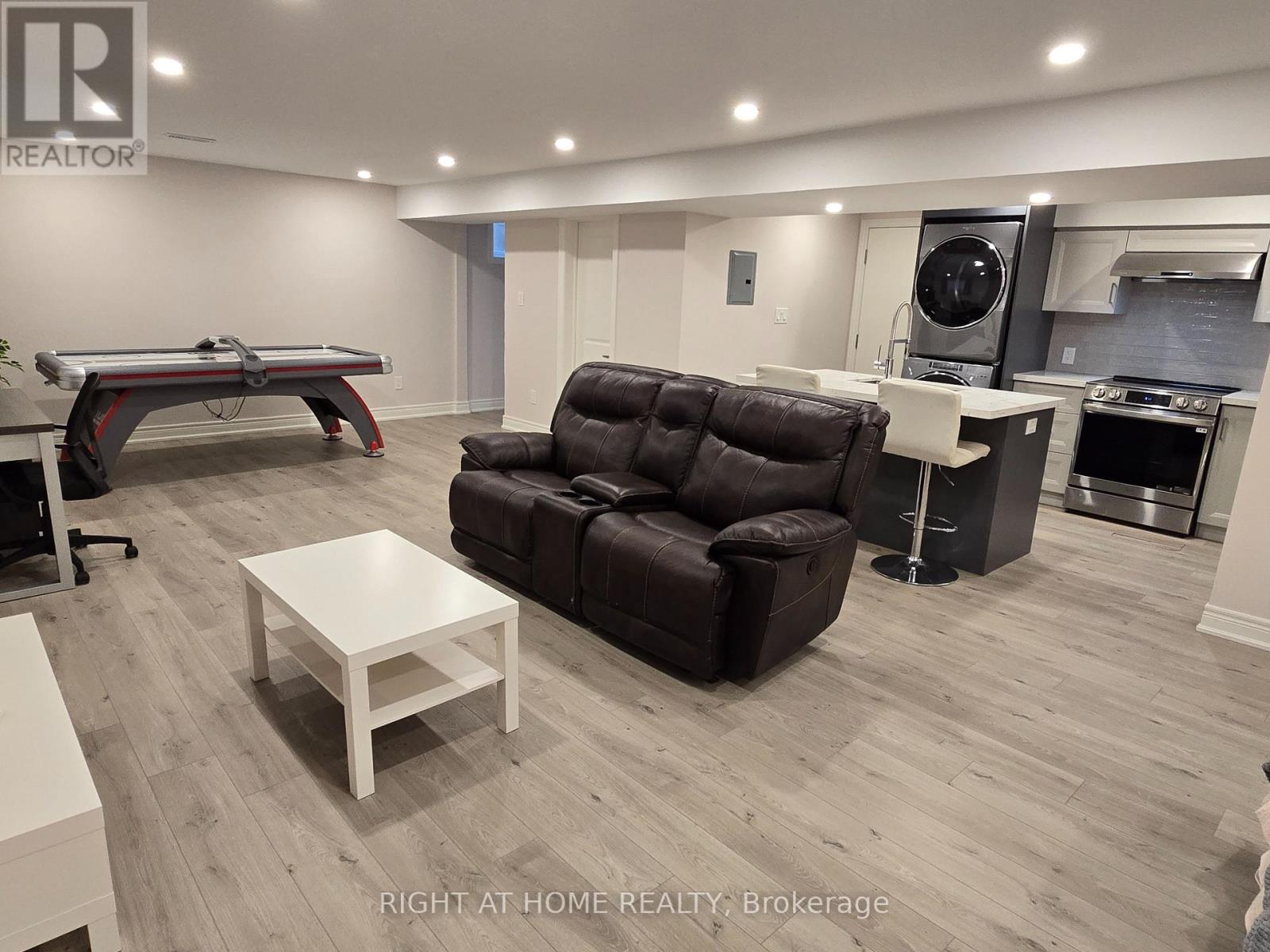 UNIT B - 17 OLSEN DRIVE, Toronto (Parkwoods-Donalda), Ontario, M3A3J1 — Photo 7