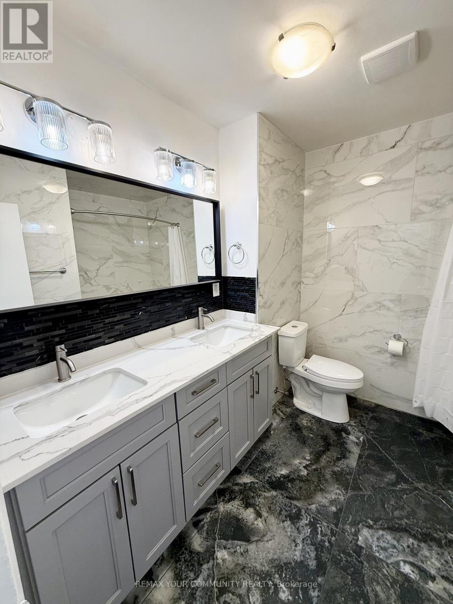 UPPER - 17 REGATTA CRESCENT, Toronto (Newtonbrook West), Ontario, M2R2X7 — Photo 14