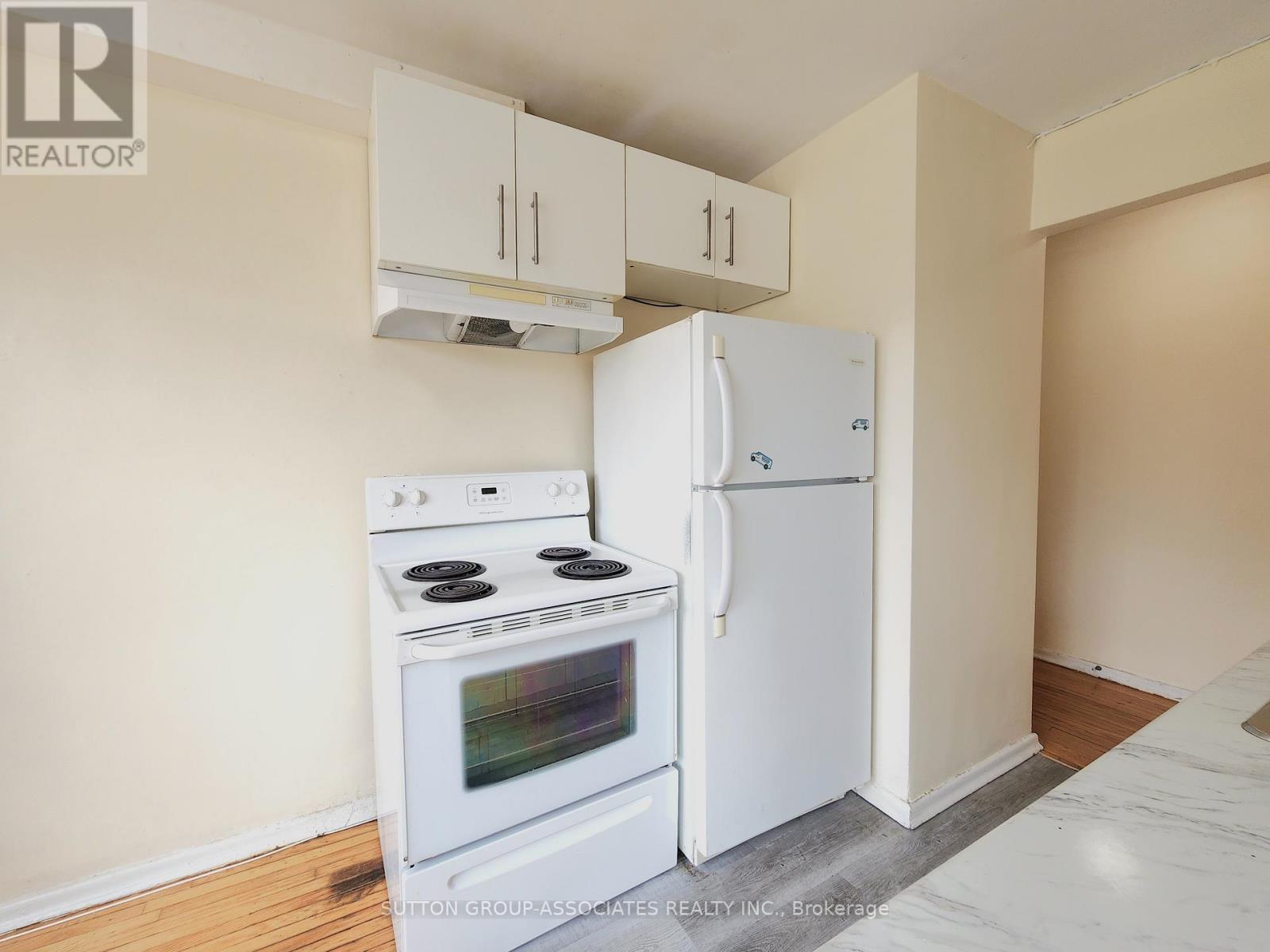 301 - 3 GREENBROOK DRIVE, Toronto (Beechborough-Greenbrook), Ontario, M6M2J8 — Photo 6