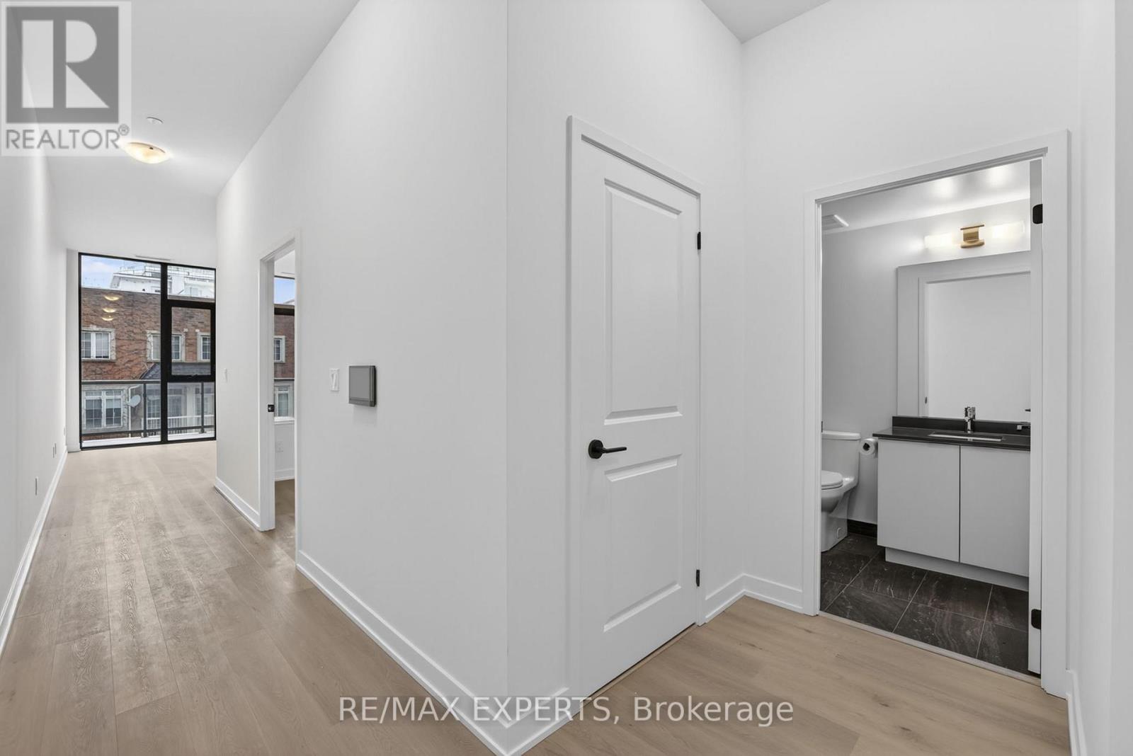 204 - 2075 LAKESHORE ROAD, Burlington (Brant), Ontario, L7R1E2 — Photo 11