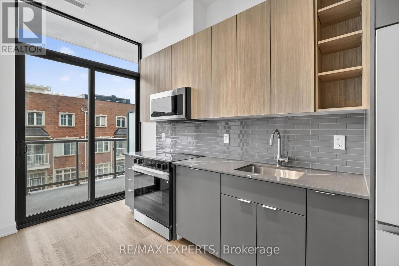 204 - 2075 LAKESHORE ROAD, Burlington (Brant), Ontario, L7R1E2 — Photo 23