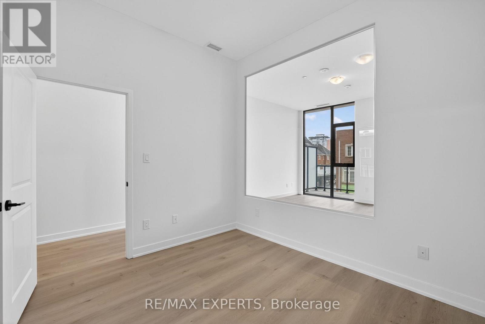 204 - 2075 LAKESHORE ROAD, Burlington (Brant), Ontario, L7R1E2 — Photo 27