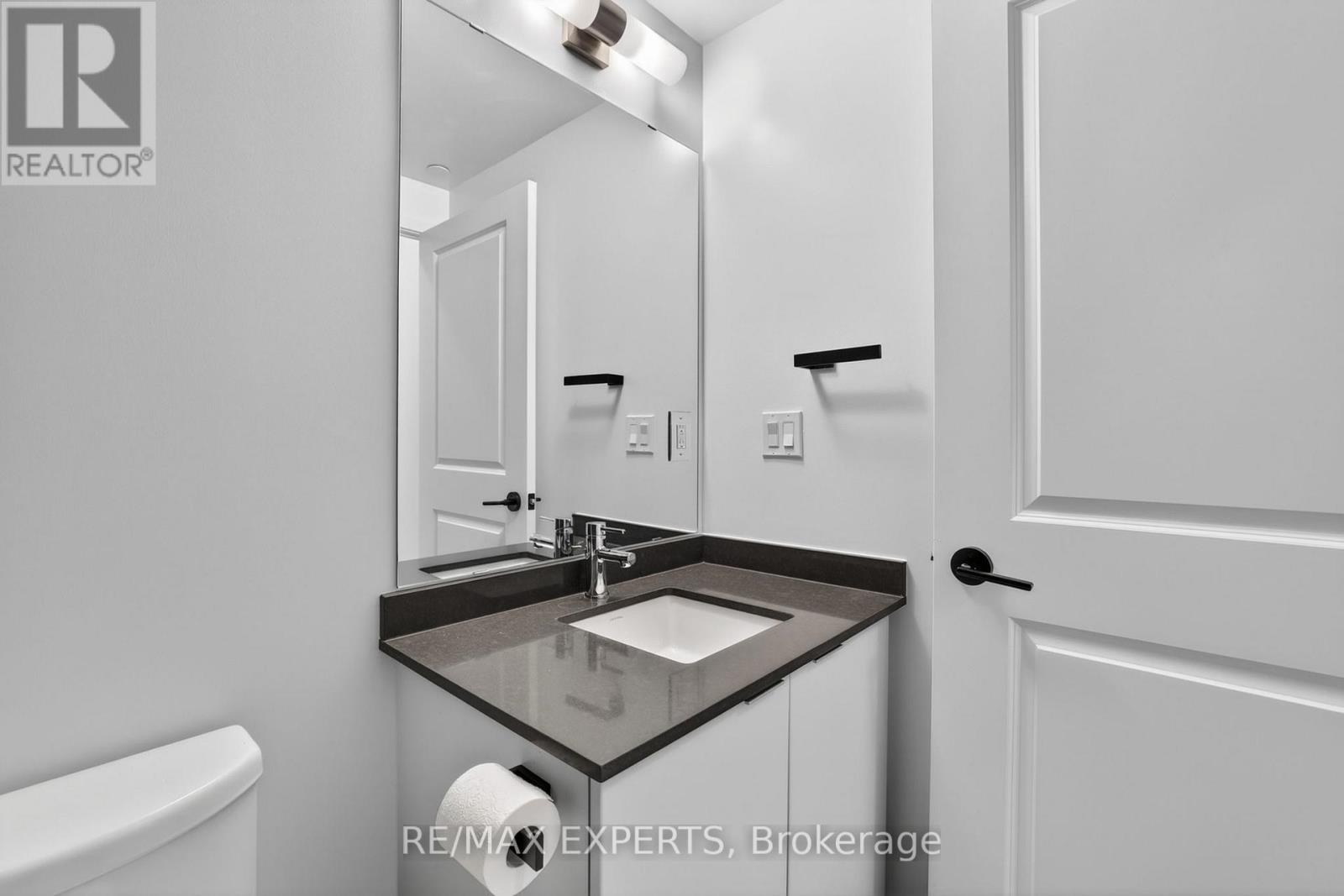 204 - 2075 LAKESHORE ROAD, Burlington (Brant), Ontario, L7R1E2 — Photo 28