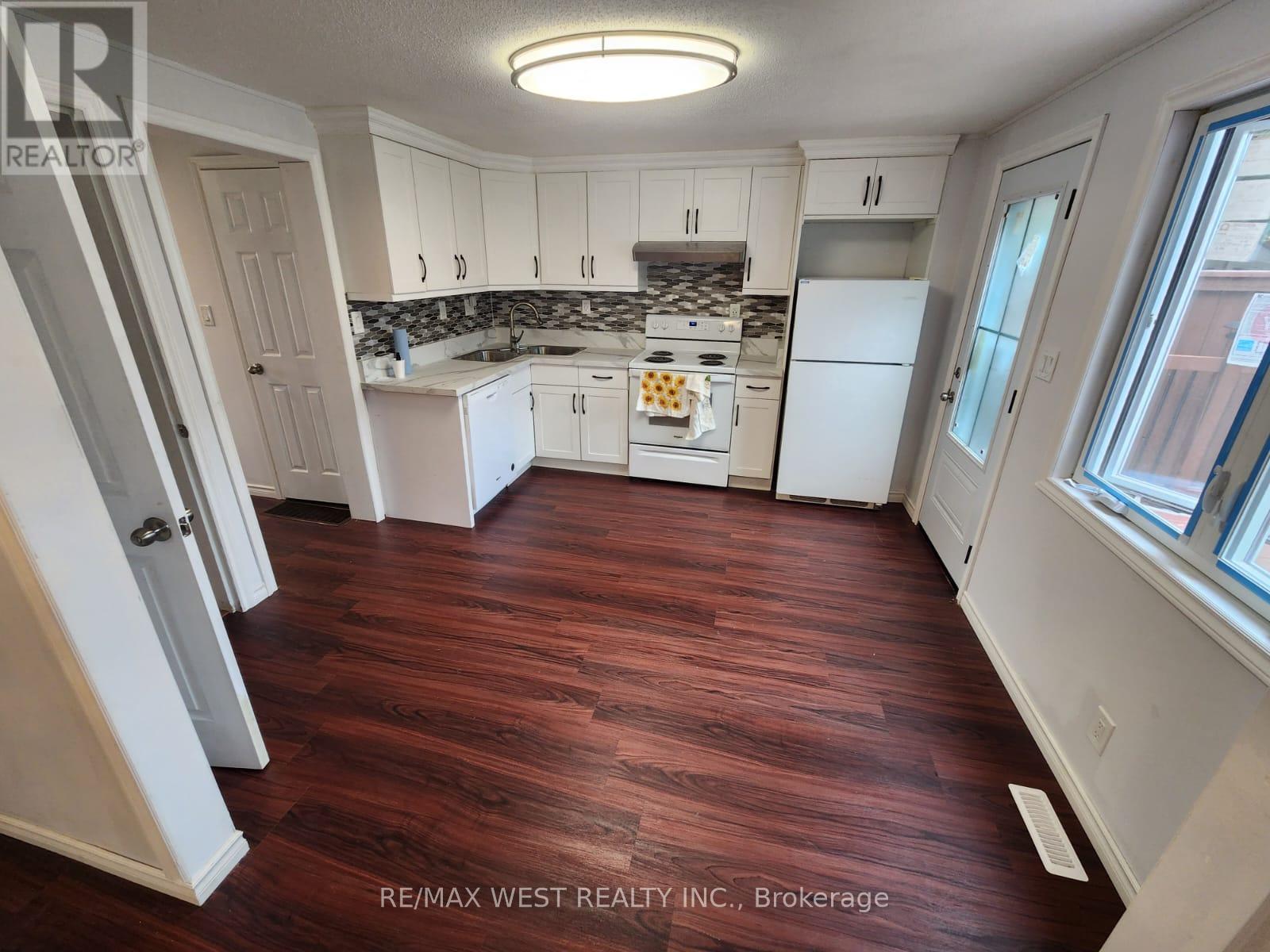 10658 ATWATER CRESCENT, Windsor, Ontario, N8R1N6 — Photo 12