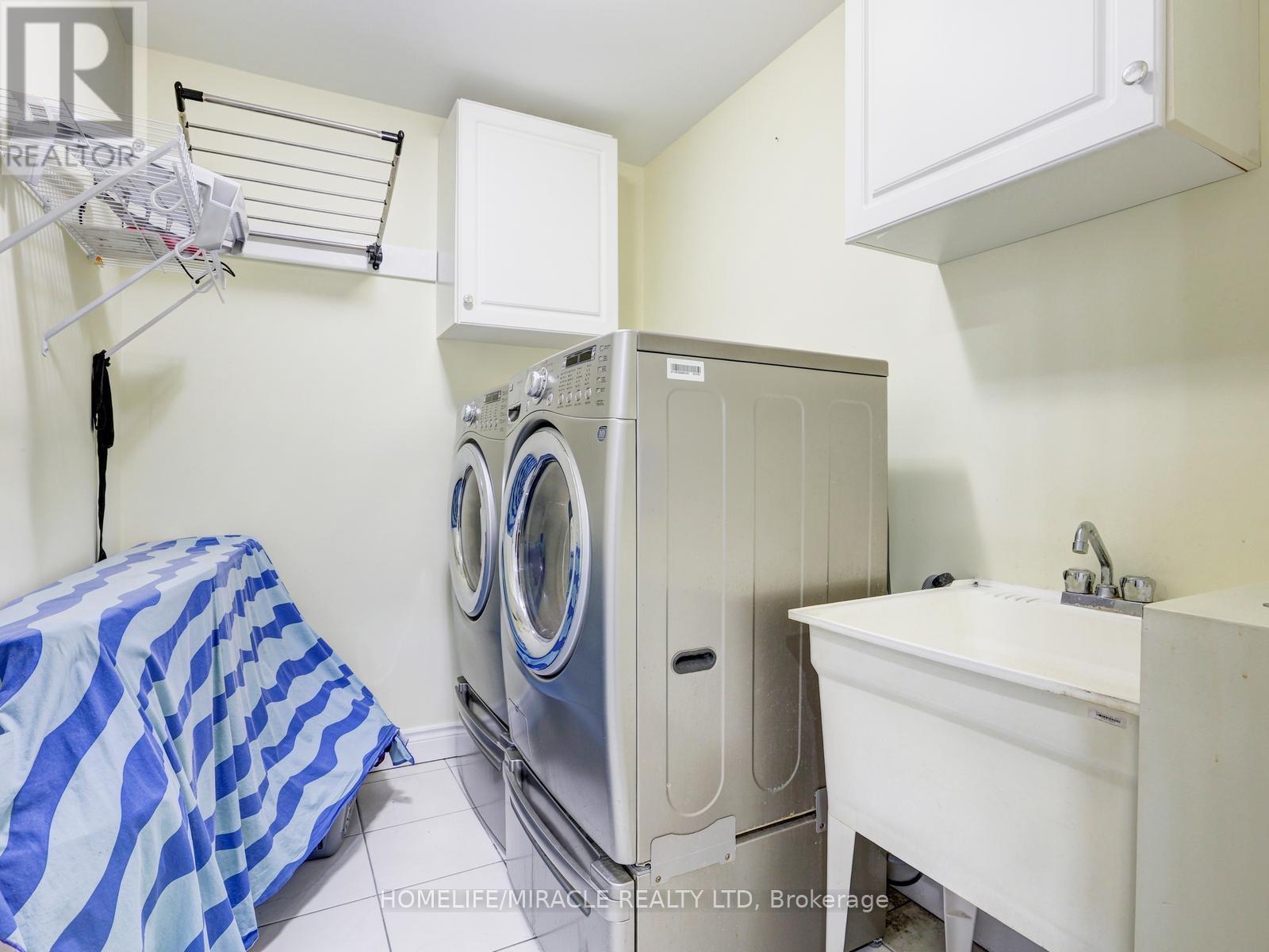 584 PINERY TRAIL, Waterloo, Ontario, N2V2Y3 — Photo 28