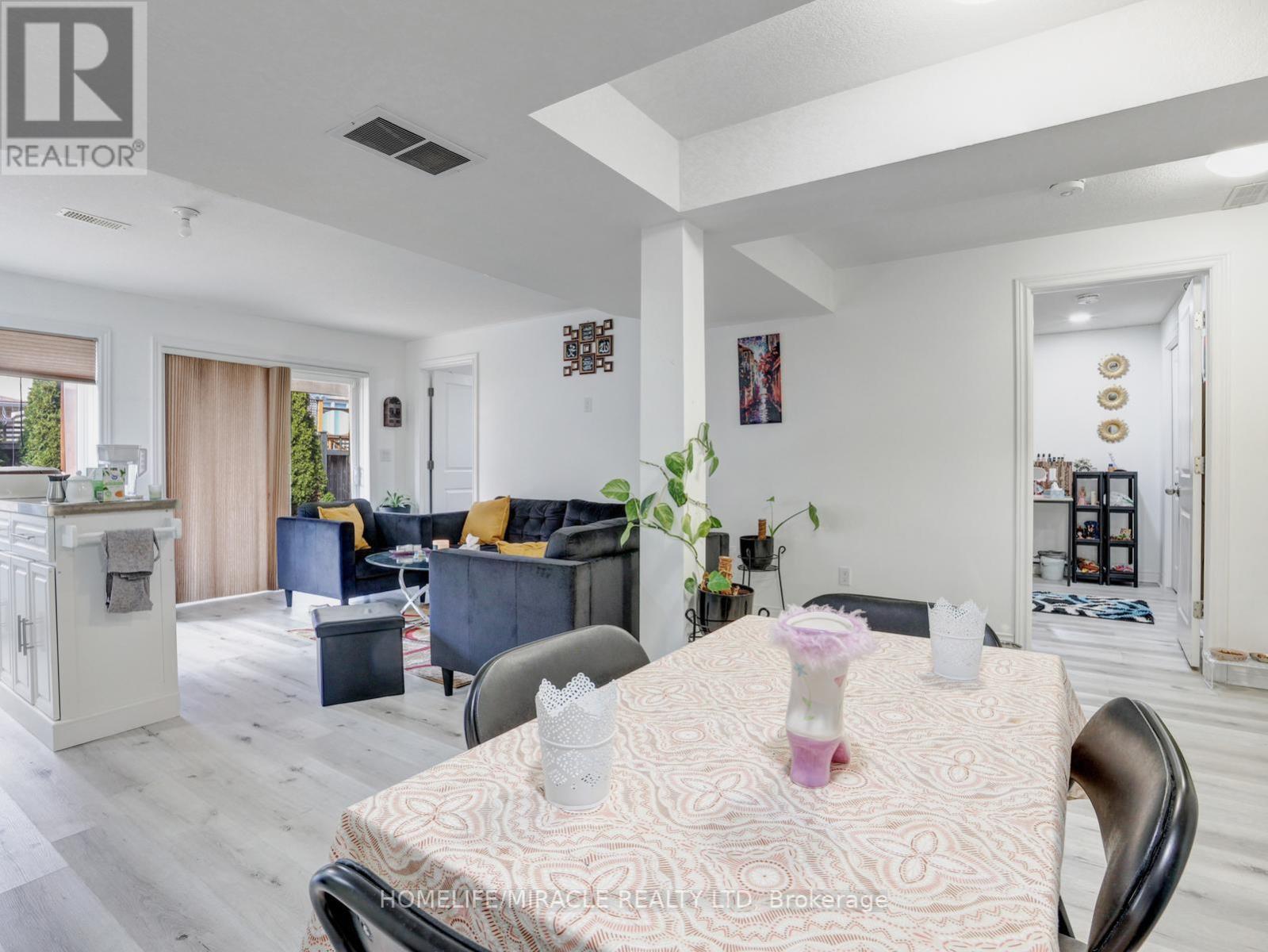 584 PINERY TRAIL, Waterloo, Ontario, N2V2Y3 — Photo 41