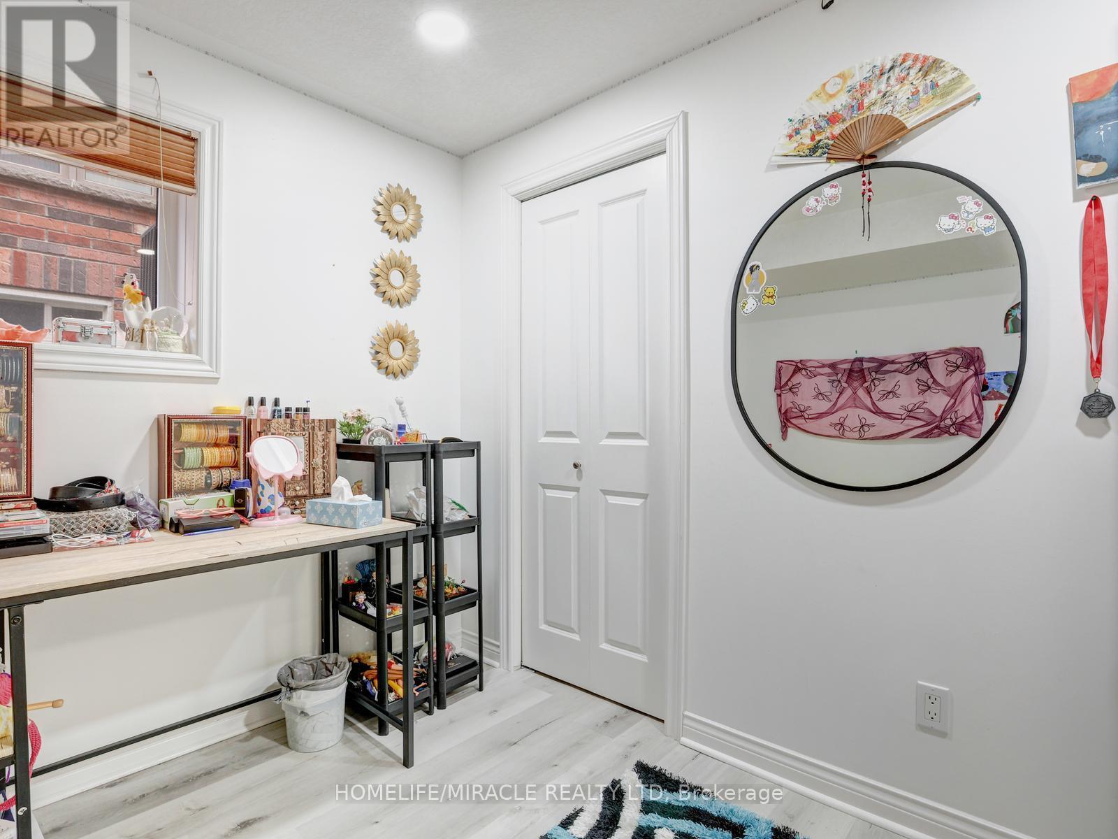 584 PINERY TRAIL, Waterloo, Ontario, N2V2Y3 — Photo 44