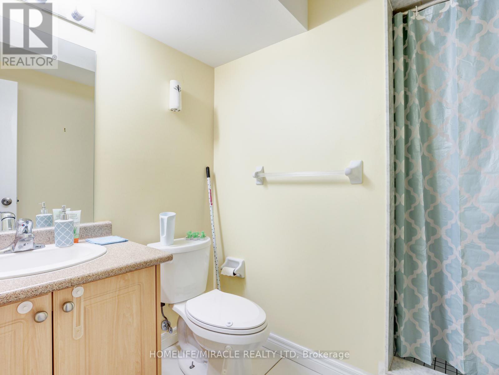 584 PINERY TRAIL, Waterloo, Ontario, N2V2Y3 — Photo 47