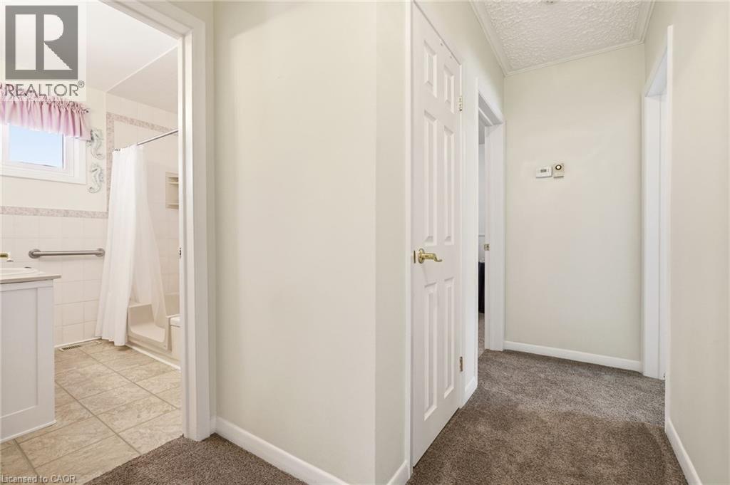491 WARMINSTER Drive, Oakville, Ontario, L6L4N4 — Photo 12