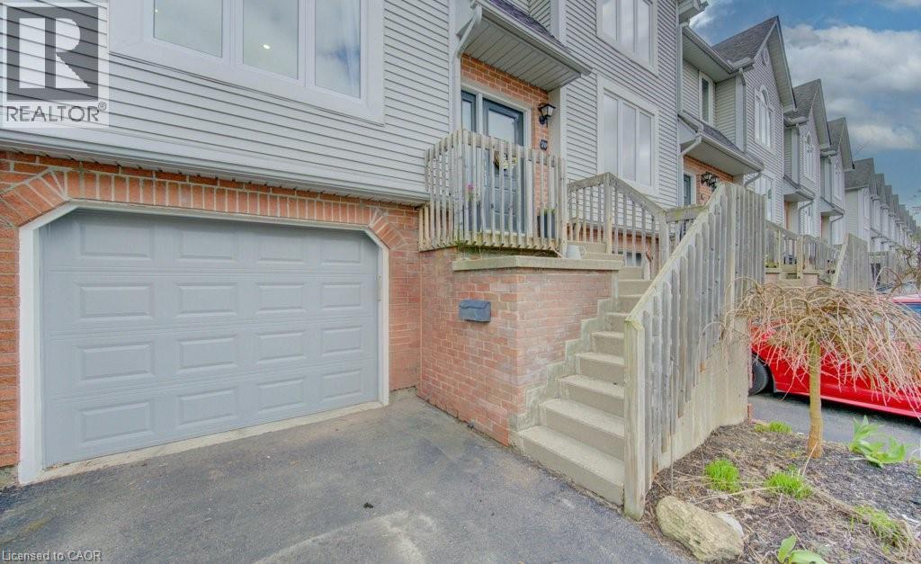 132 BRIGHTON Street Unit# 28, Waterloo, Ontario, N2J4S6 — Photo 3
