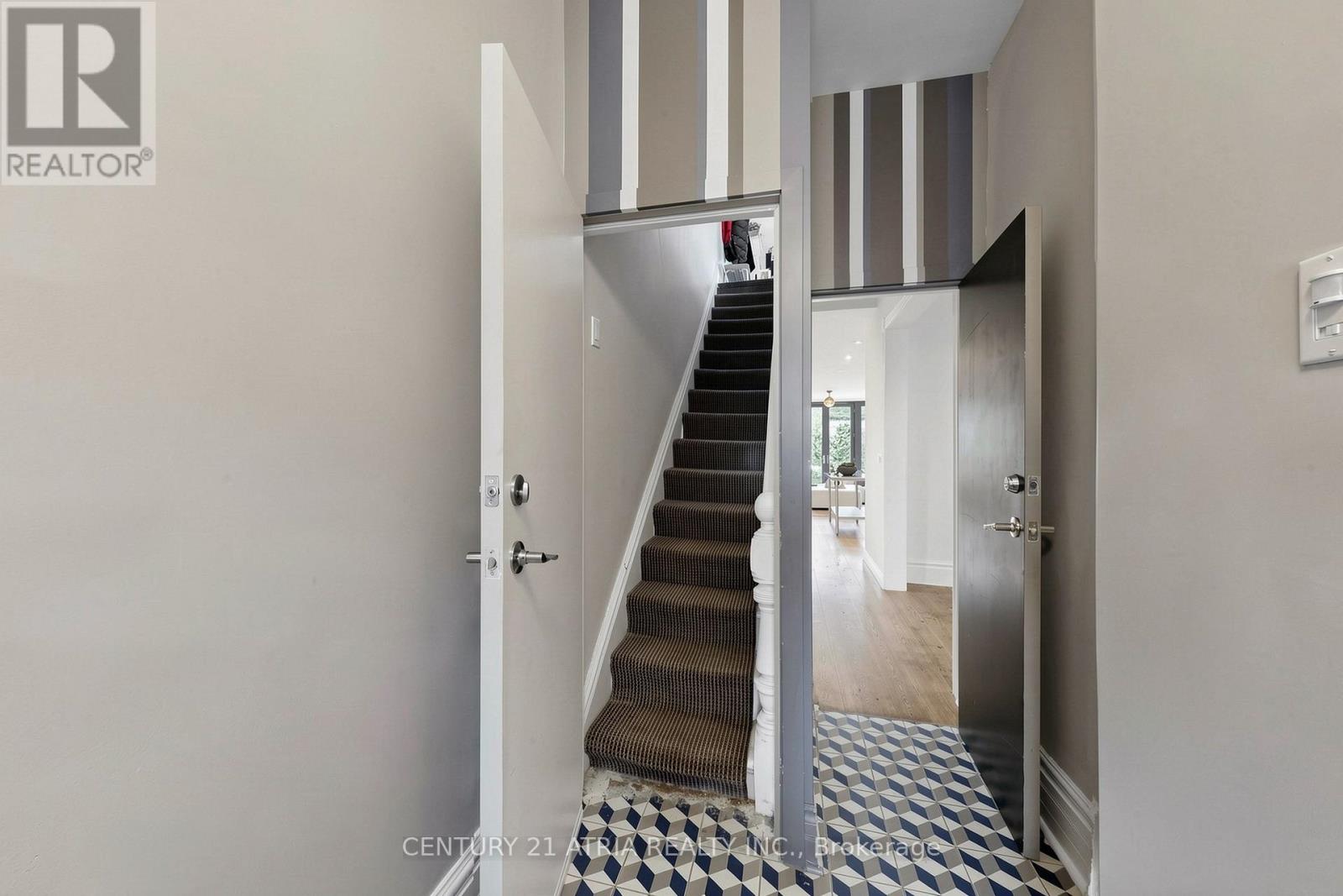 106 OXFORD STREET, Toronto (Kensington-Chinatown), Ontario, M5T1P3 — Photo 20