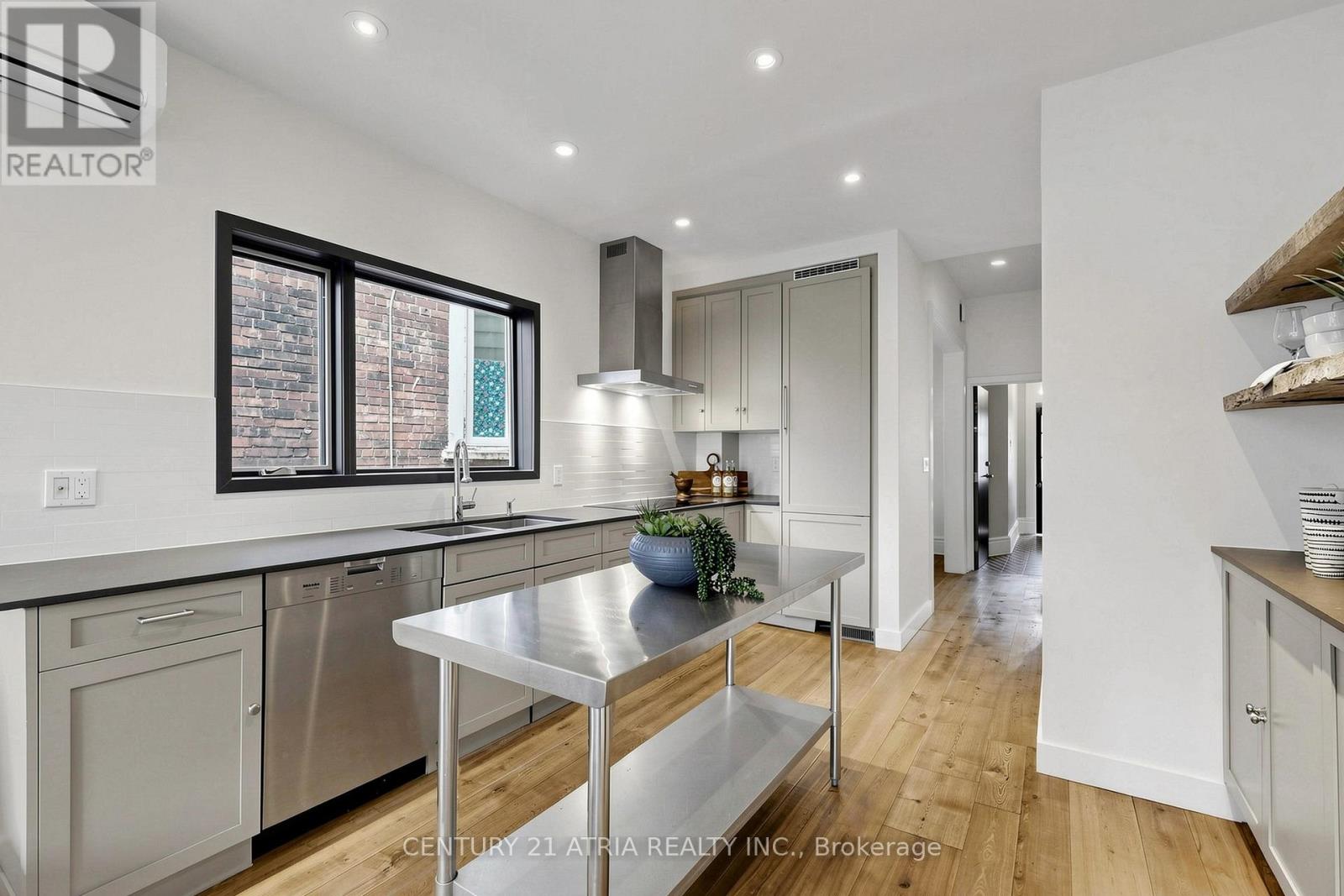 106 OXFORD STREET, Toronto (Kensington-Chinatown), Ontario, M5T1P3 — Photo 7