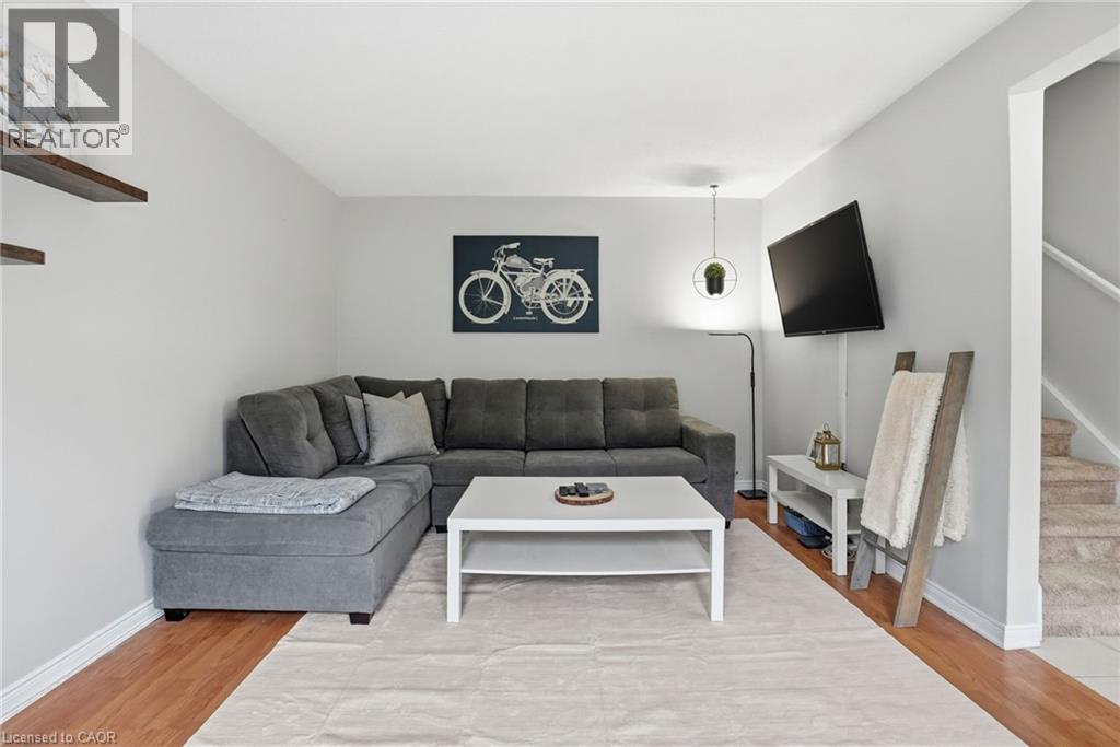 914 MOHAWK Road Unit# 7, Hamilton, Ontario, L8T2R8 — Photo 7