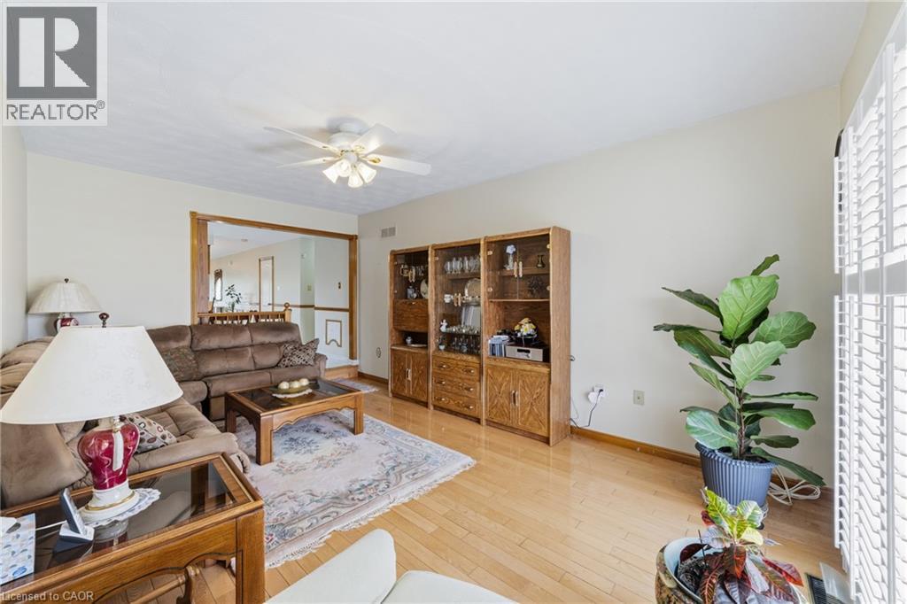 546 DICENZO Drive, Hamilton, Ontario, L9C2C3 — Photo 18