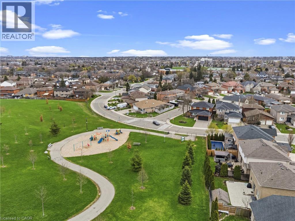 546 DICENZO Drive, Hamilton, Ontario, L9C2C3 — Photo 44