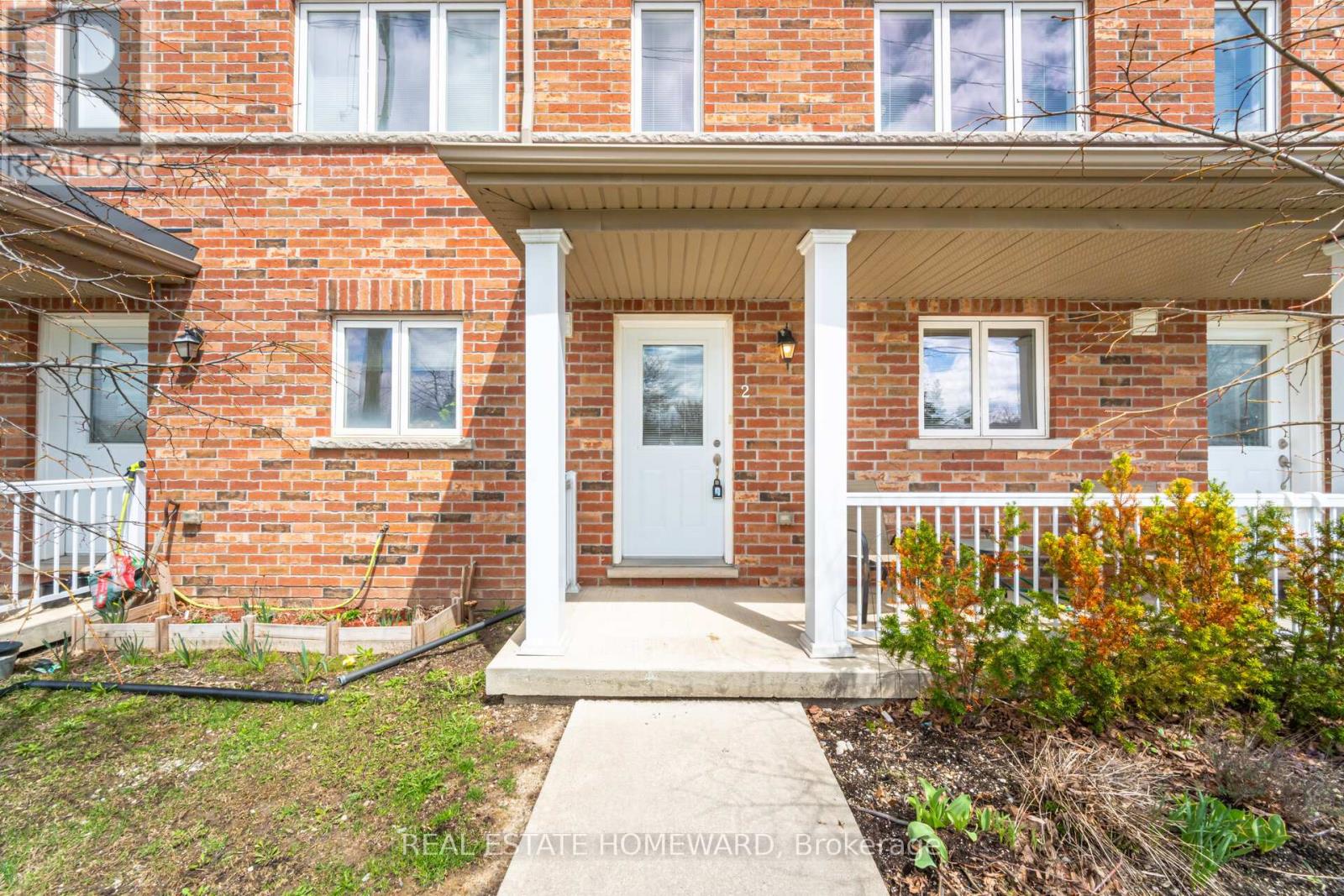 2 - 59 MCLAUGHLIN ROAD N, Brampton (Brampton West), Ontario, L6X1Y7 — Photo 2
