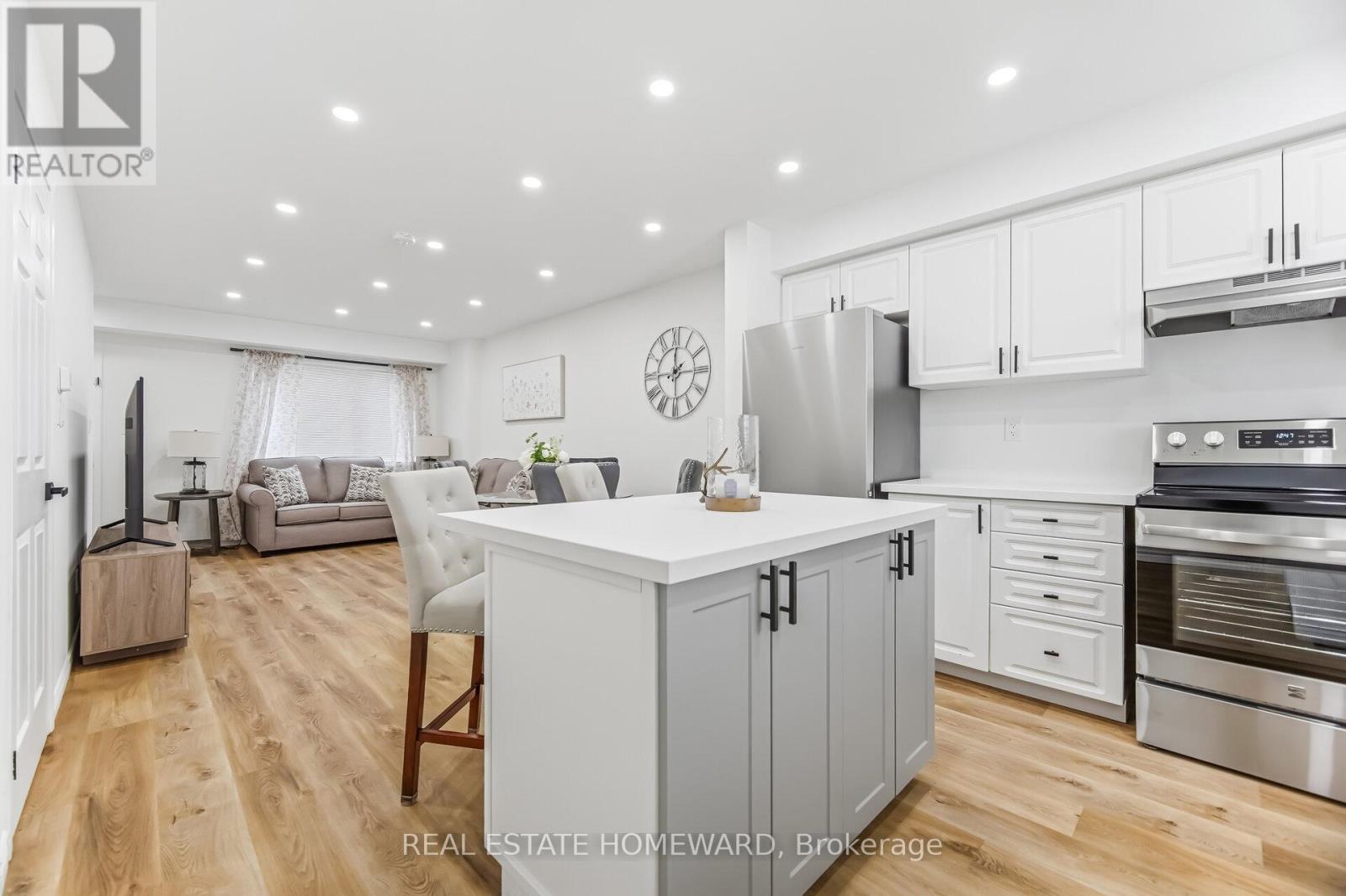 2 - 59 MCLAUGHLIN ROAD N, Brampton (Brampton West), Ontario, L6X1Y7 — Photo 5