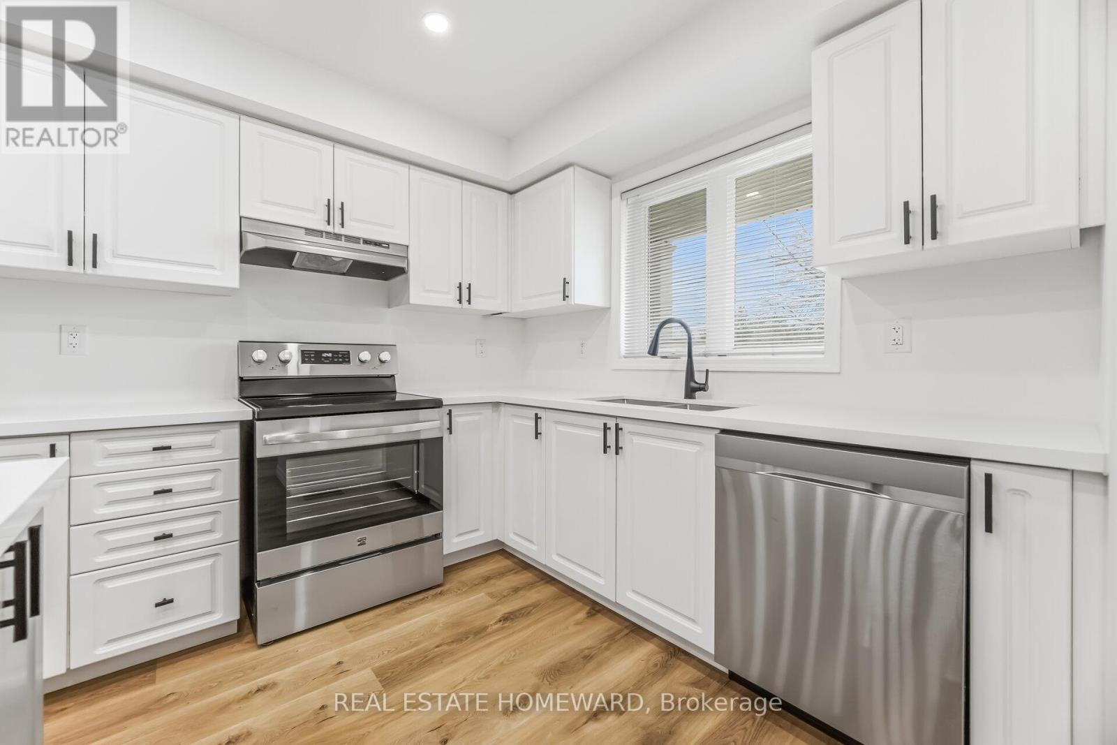 2 - 59 MCLAUGHLIN ROAD N, Brampton (Brampton West), Ontario, L6X1Y7 — Photo 6