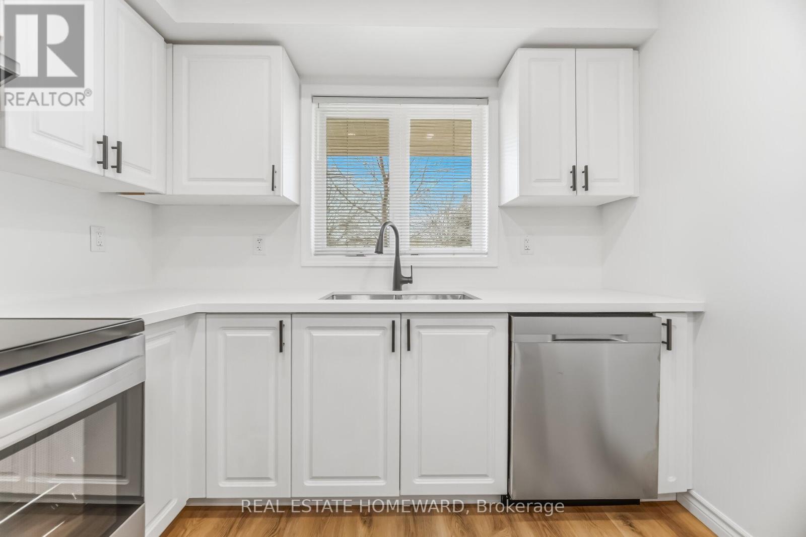 2 - 59 MCLAUGHLIN ROAD N, Brampton (Brampton West), Ontario, L6X1Y7 — Photo 7