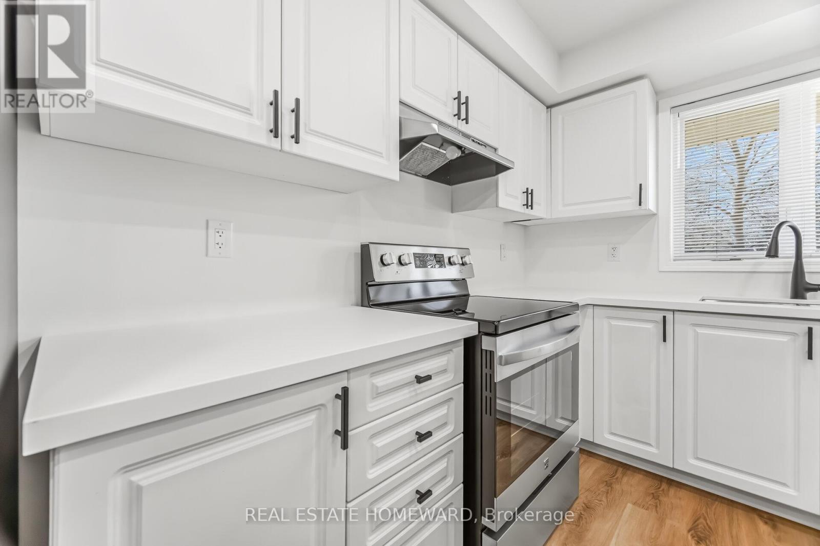 2 - 59 MCLAUGHLIN ROAD N, Brampton (Brampton West), Ontario, L6X1Y7 — Photo 8