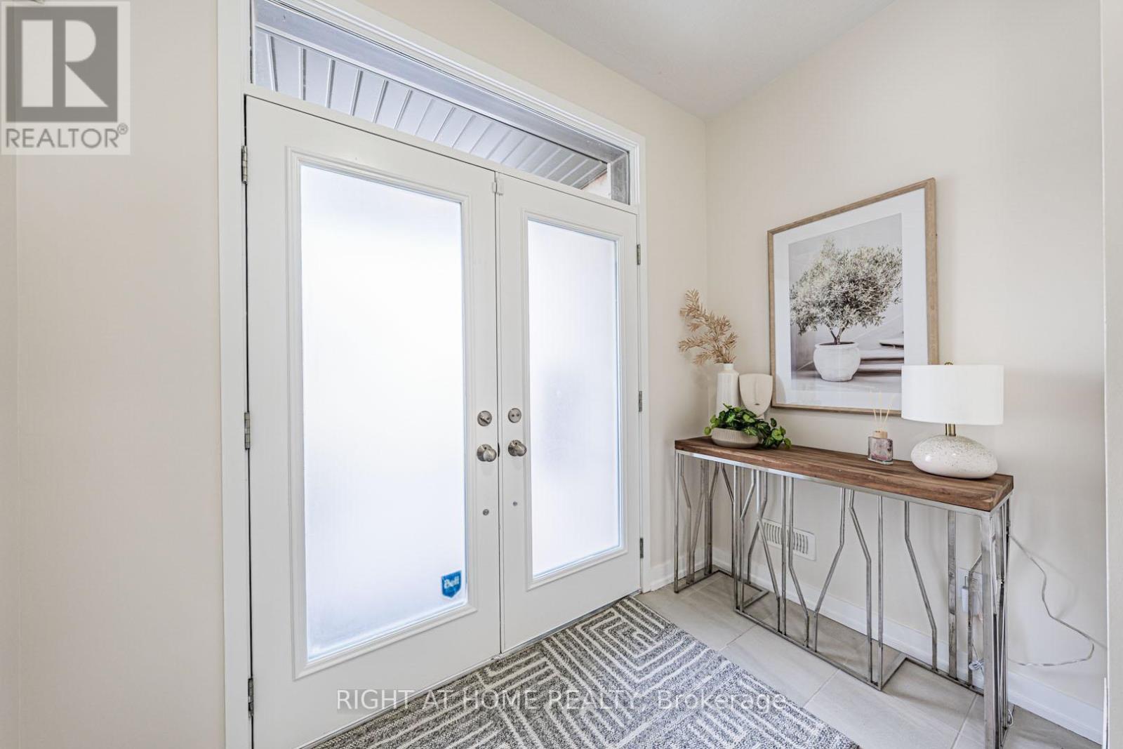 224 WHEAT BOOM DRIVE, Oakville (GO Glenorchy), Ontario, L6H0P4 — Photo 2