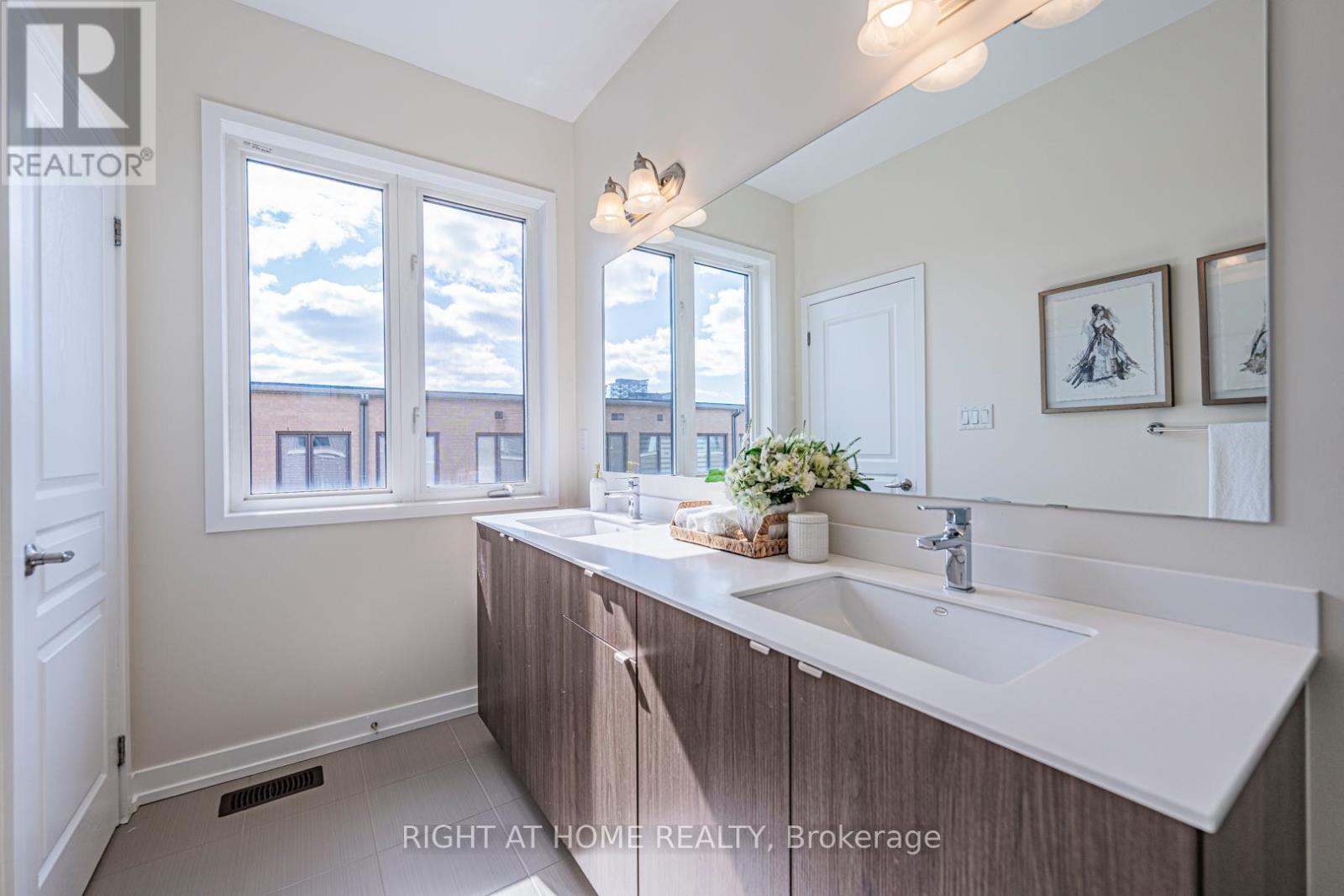 224 WHEAT BOOM DRIVE, Oakville (GO Glenorchy), Ontario, L6H0P4 — Photo 26