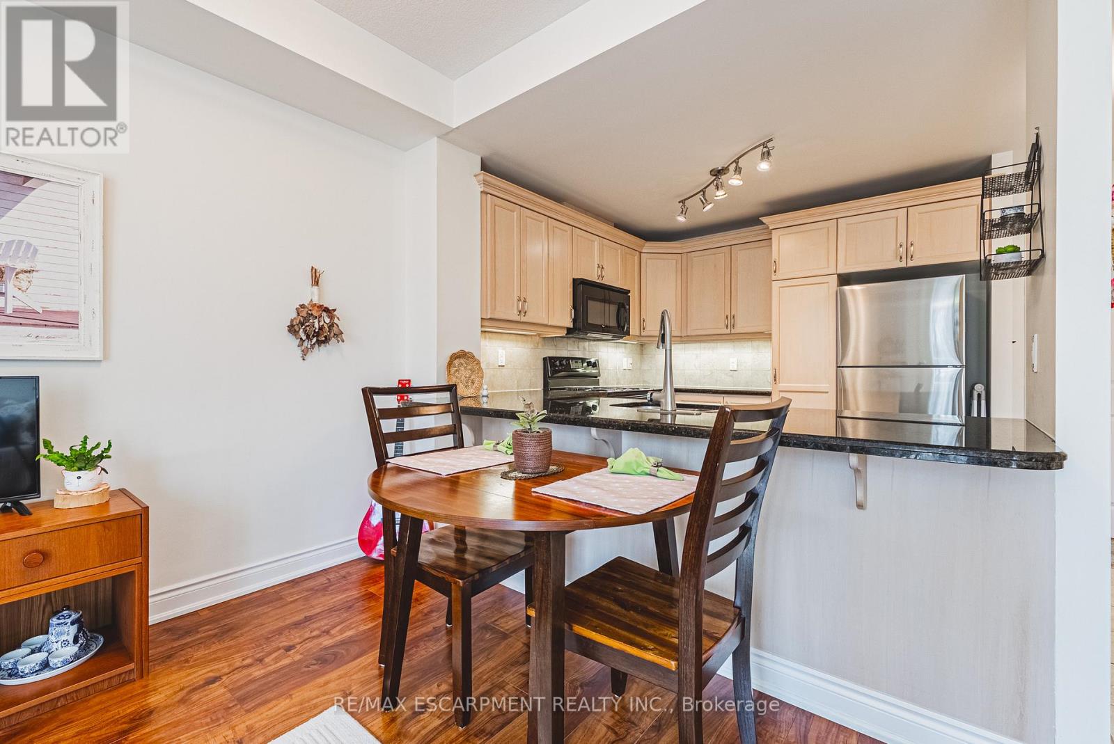 312 - 125 WILSON STREET W, Hamilton (Ancaster), Ontario, L9G0B3 — Photo 11