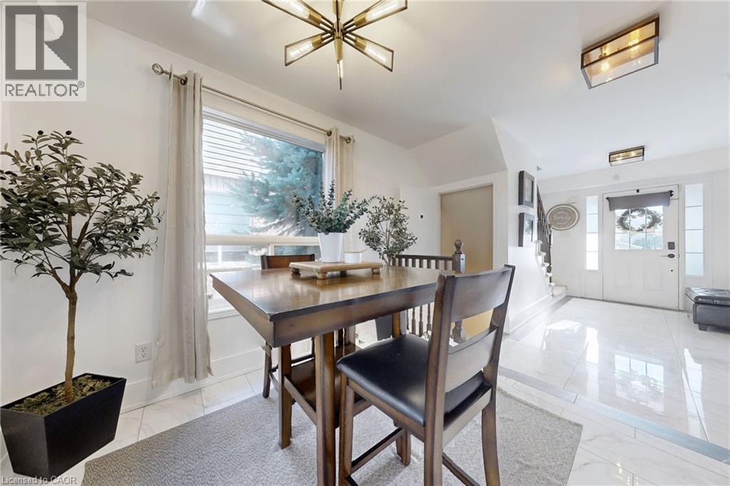 658 MORTIMER Drive, Cambridge, Ontario, N3H5R7 — Photo 11