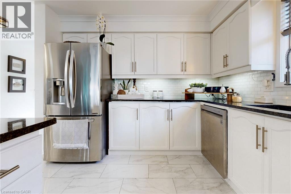 658 MORTIMER Drive, Cambridge, Ontario, N3H5R7 — Photo 15