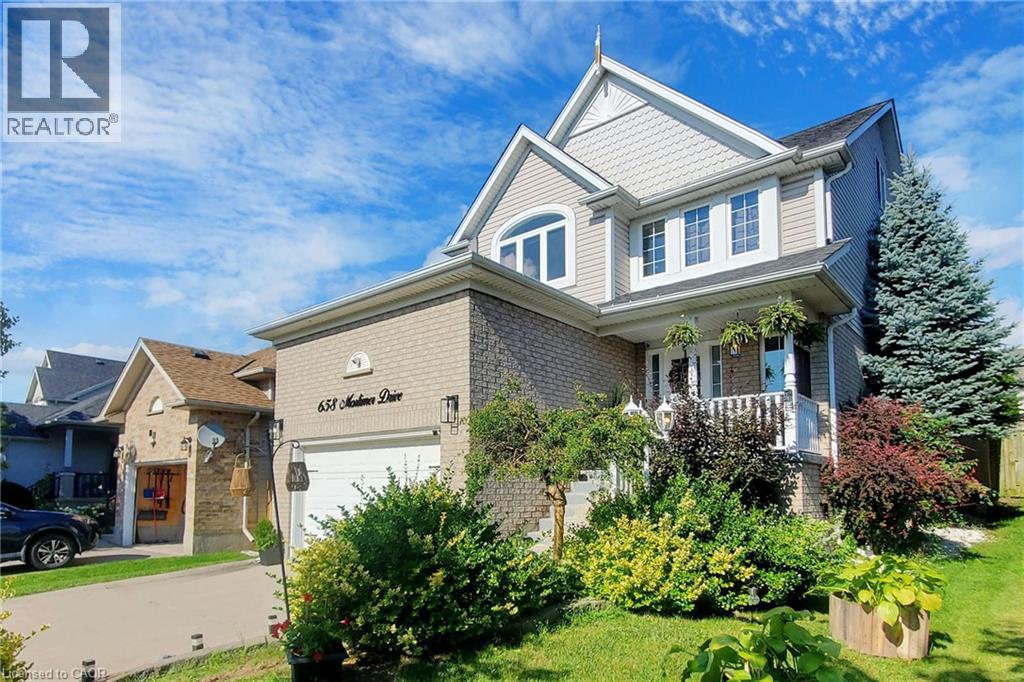 658 MORTIMER Drive, Cambridge, Ontario, N3H5R7 — Photo 2
