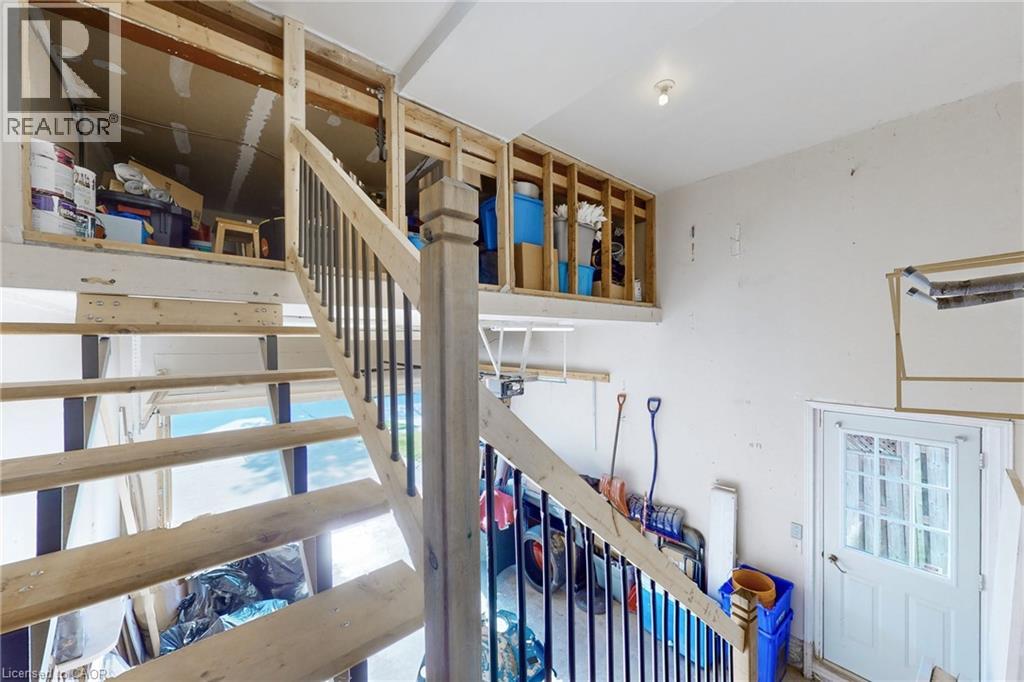 658 MORTIMER Drive, Cambridge, Ontario, N3H5R7 — Photo 37