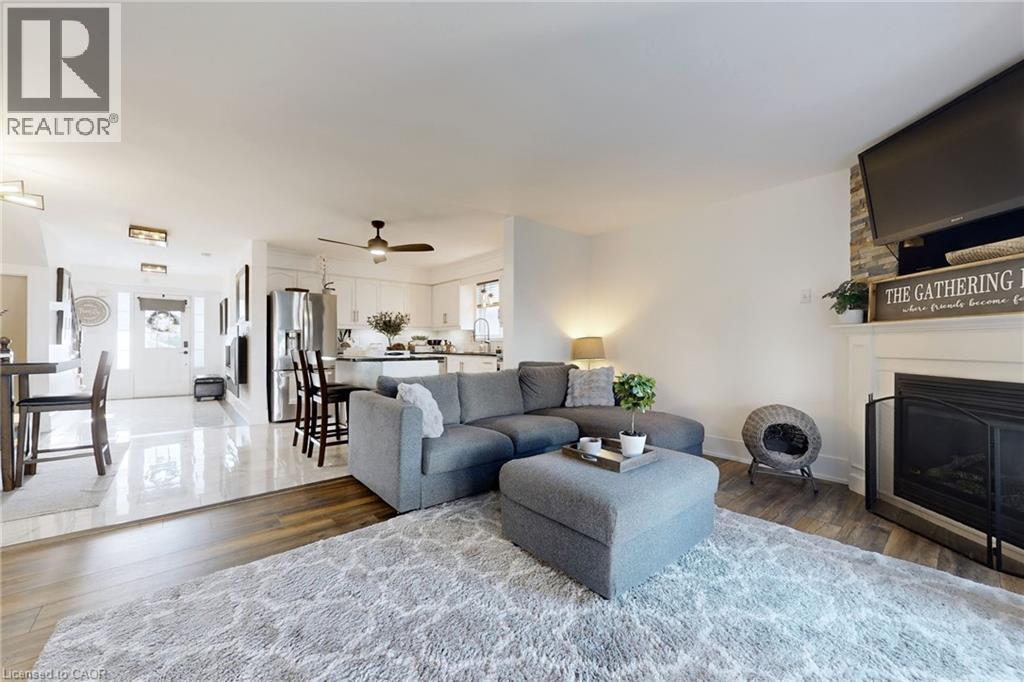 658 MORTIMER Drive, Cambridge, Ontario, N3H5R7 — Photo 8