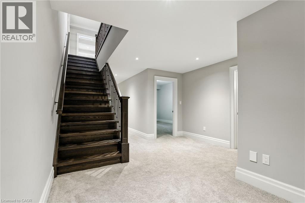 391 PATRICIA Drive, Burlington, Ontario, L7T1J9 — Photo 35