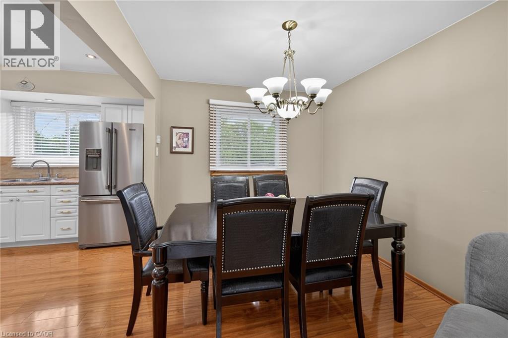 210 COLUMBIA Drive, Hamilton, Ontario, L9C3Y6 — Photo 12