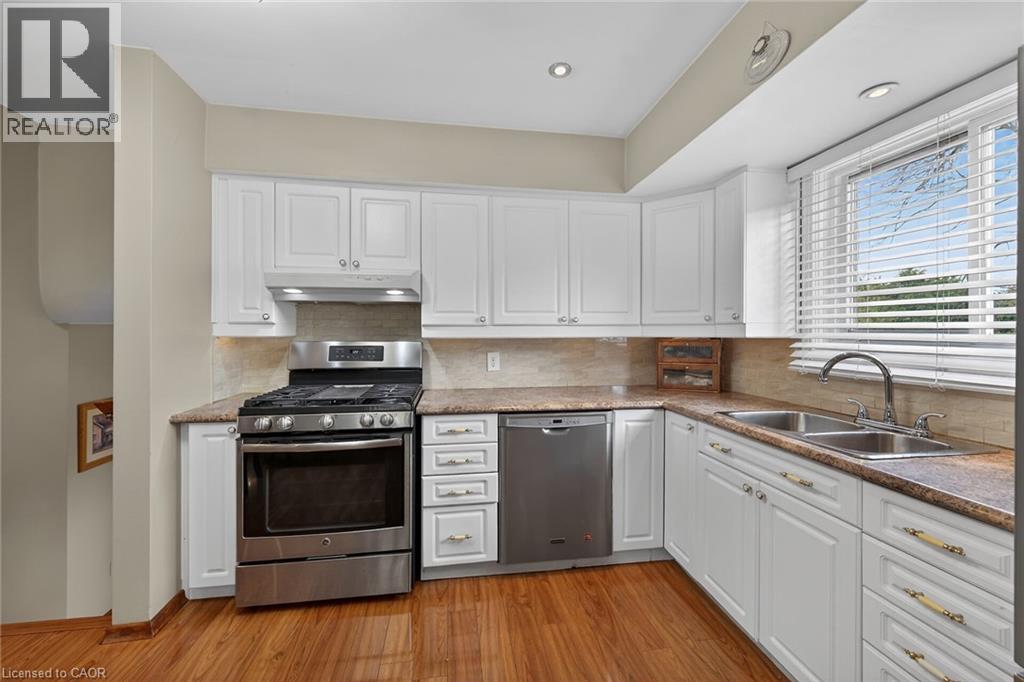 210 COLUMBIA Drive, Hamilton, Ontario, L9C3Y6 — Photo 18