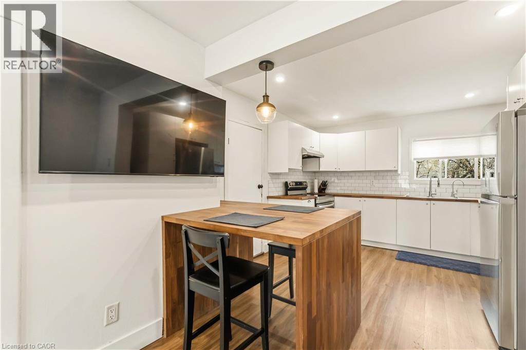 27 EDINBURGH Avenue, Hamilton, Ontario, L8H2C4 — Photo 6