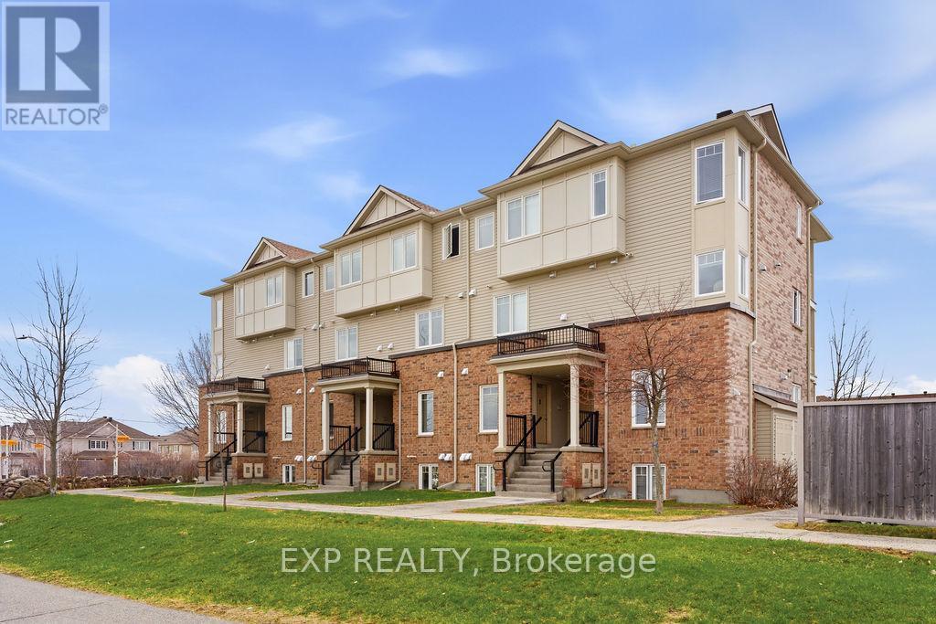 32 - 2621 LONGFIELDS DRIVE, Ottawa, Ontario, K2J2L7 — Photo 2